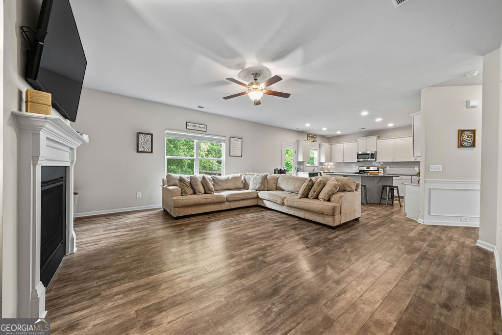 147 Prominence Court