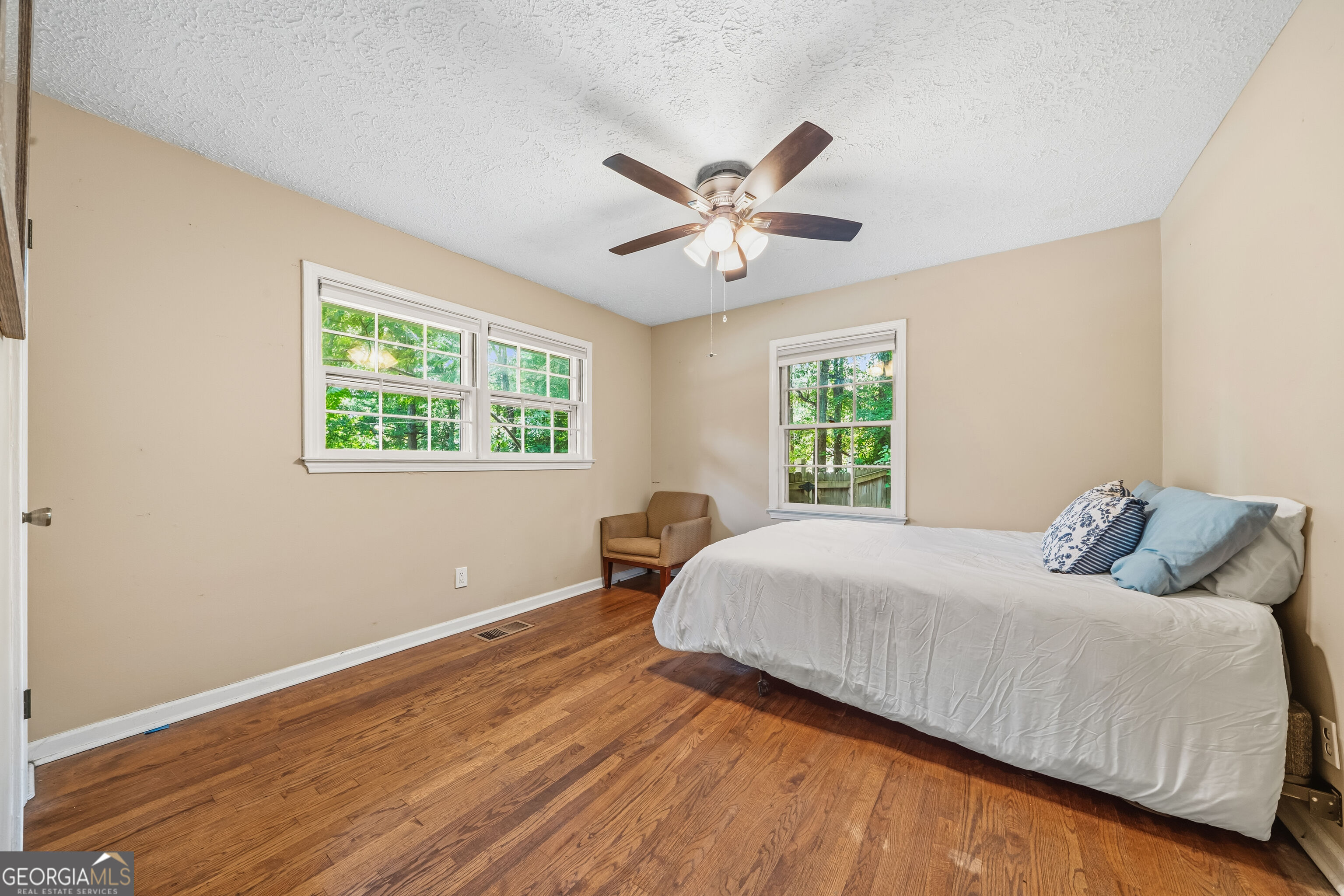 107 Pinecrest Circle