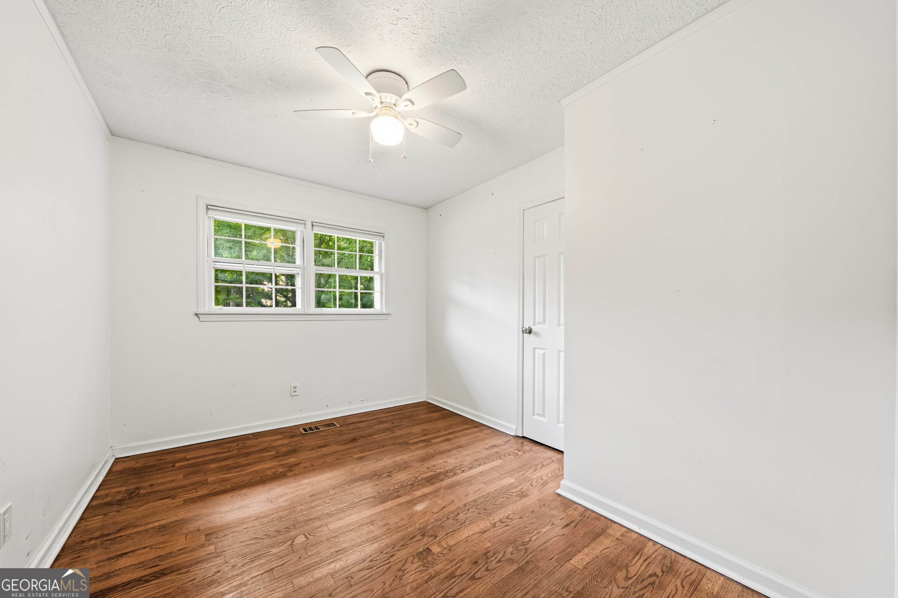 107 Pinecrest Circle