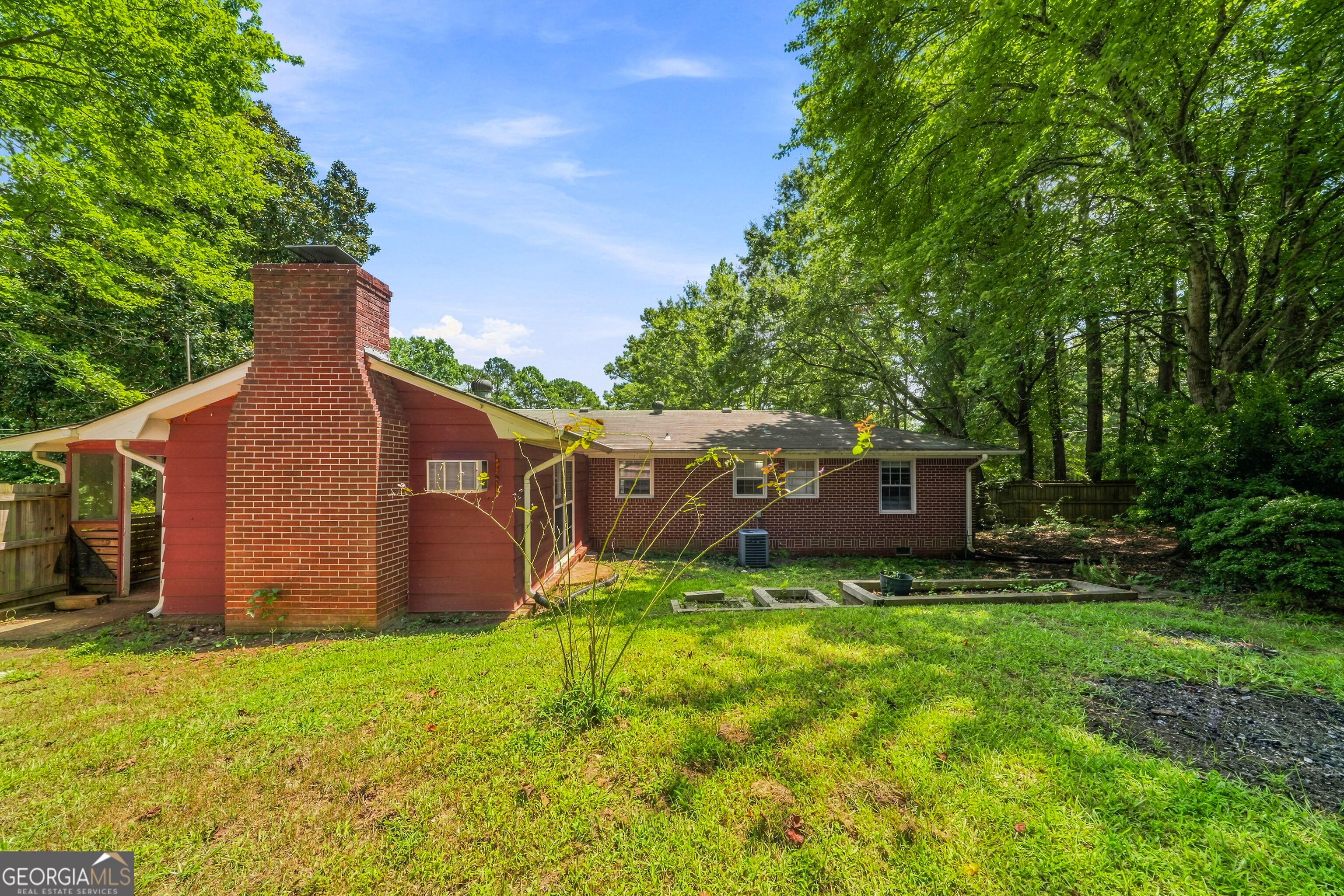 107 Pinecrest Circle
