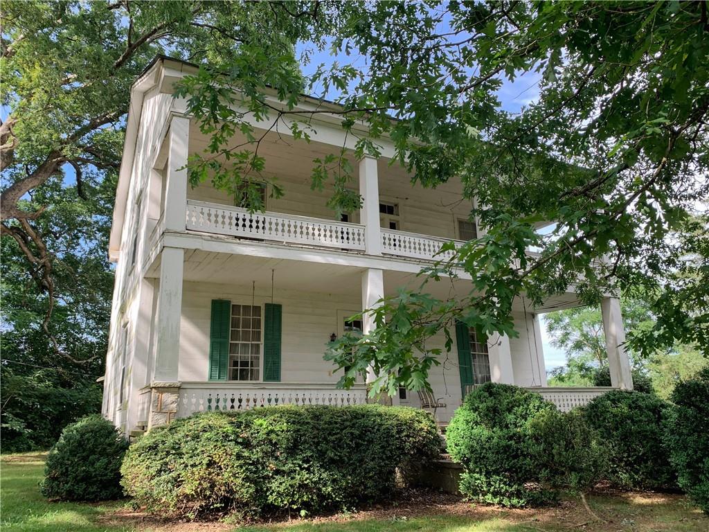 65 E Paoli Road