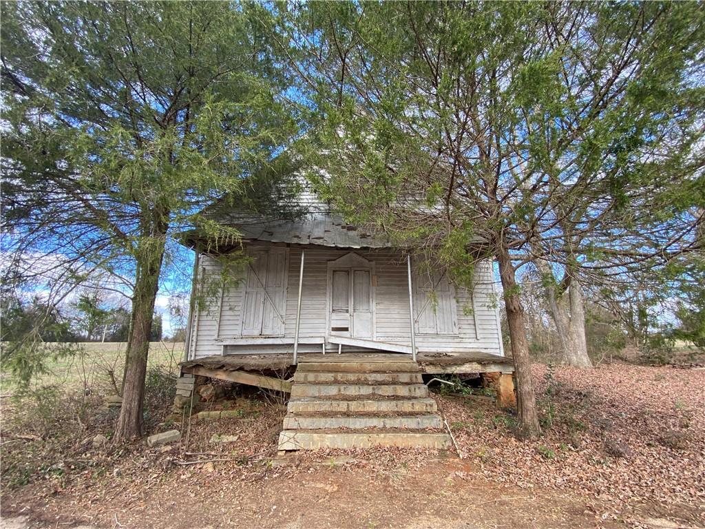 65 E Paoli Road