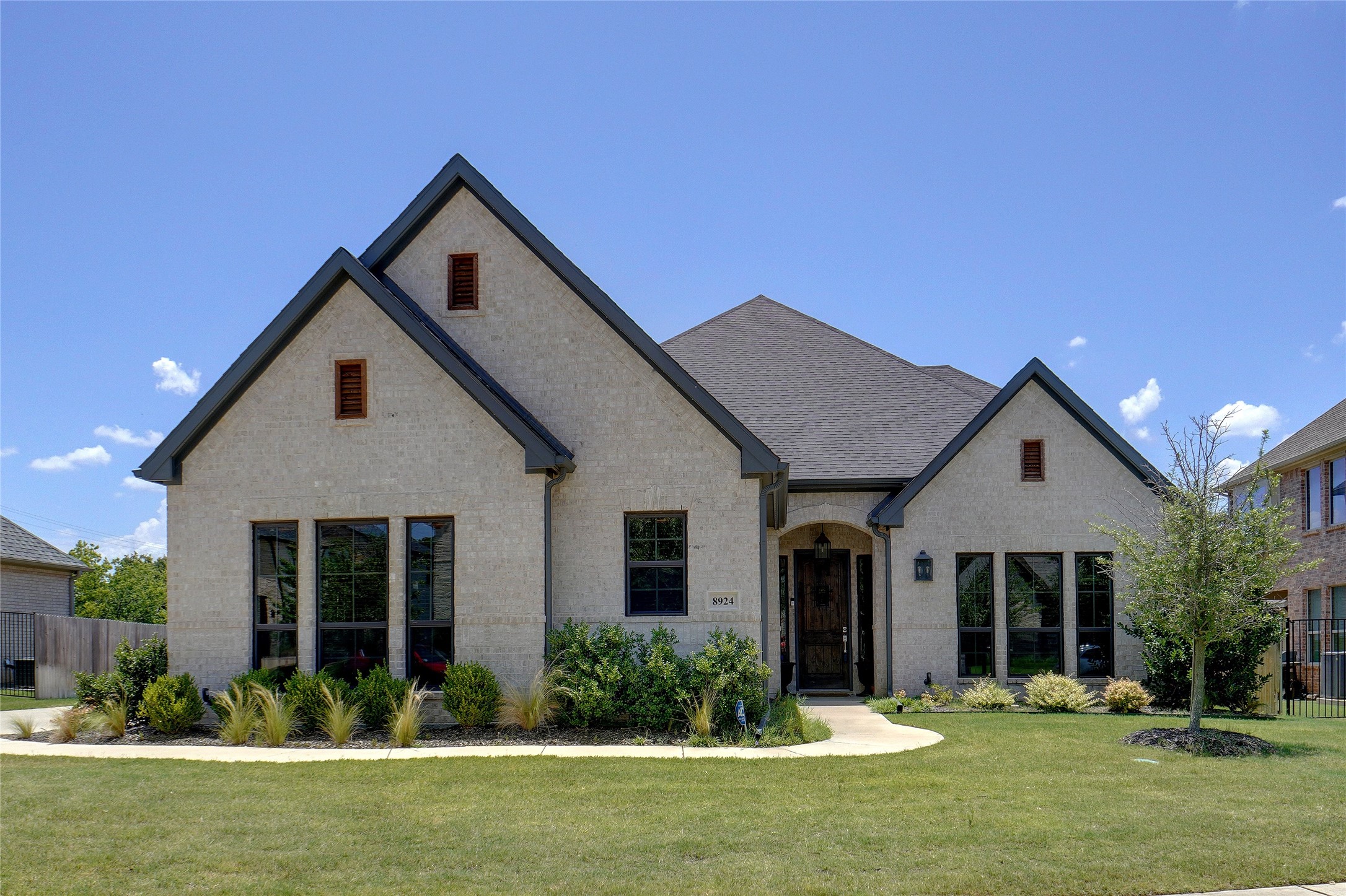 8924 Myranda Court