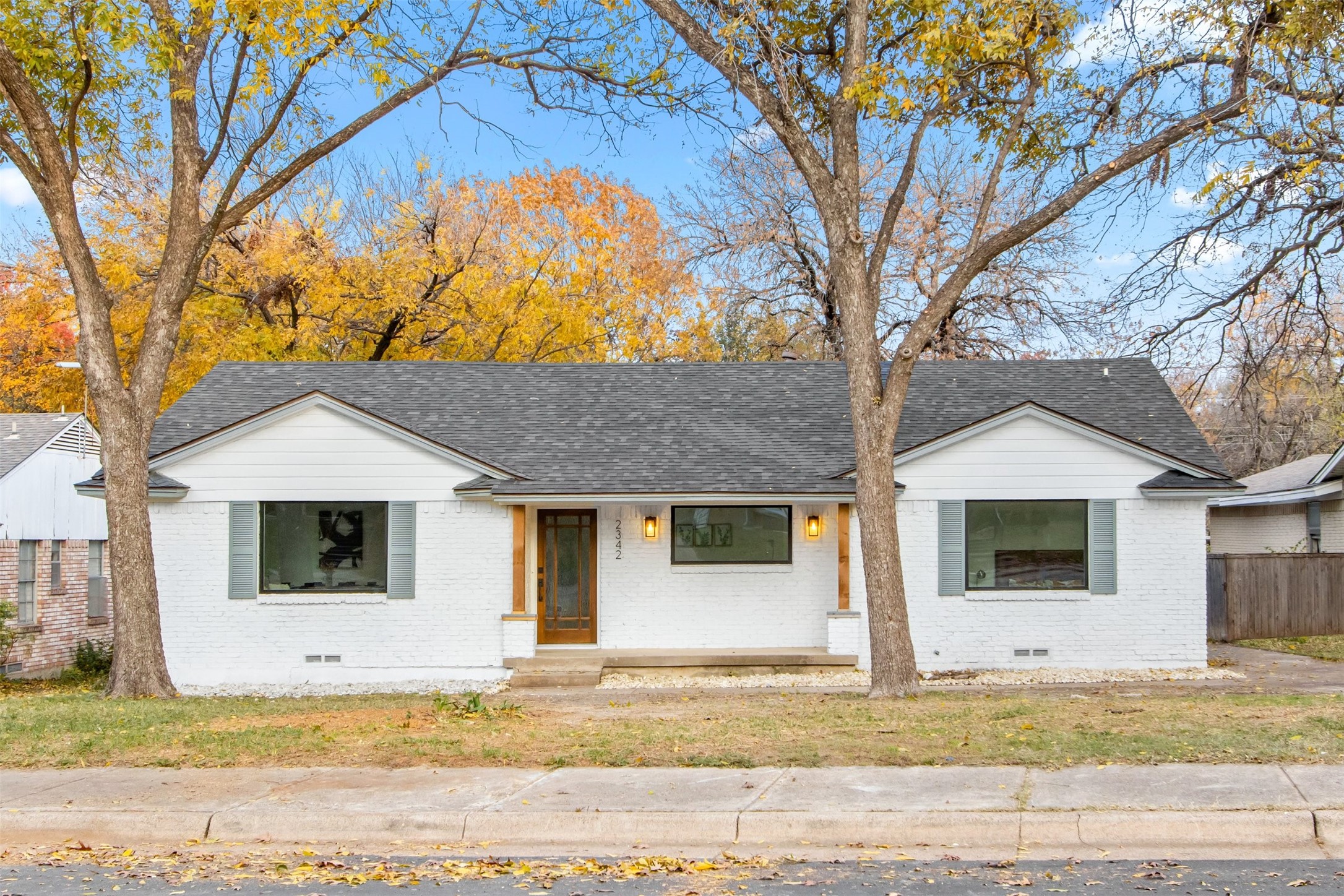 2342 Rockyglen Drive