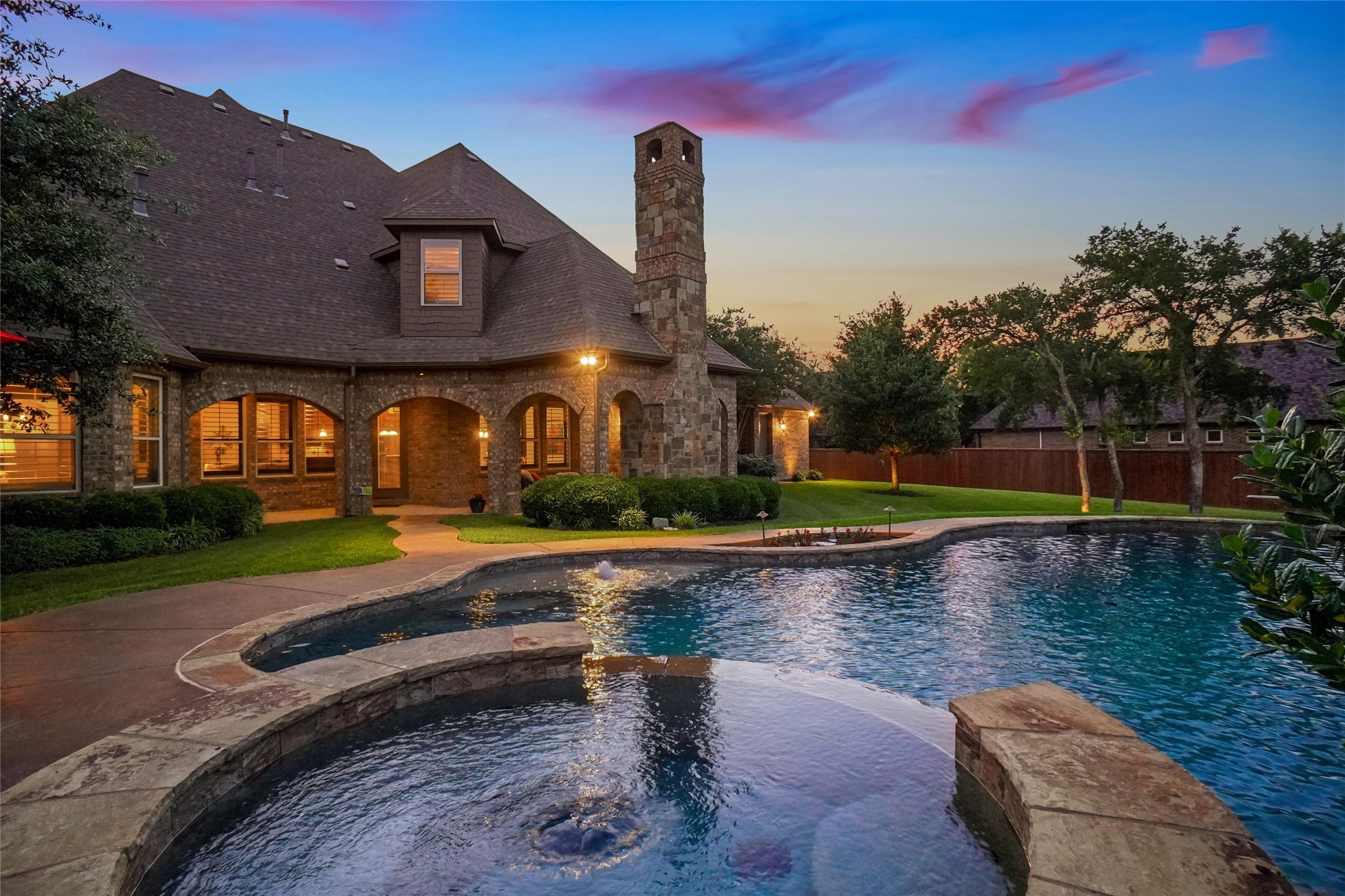 1211 Pine Hurst Drive