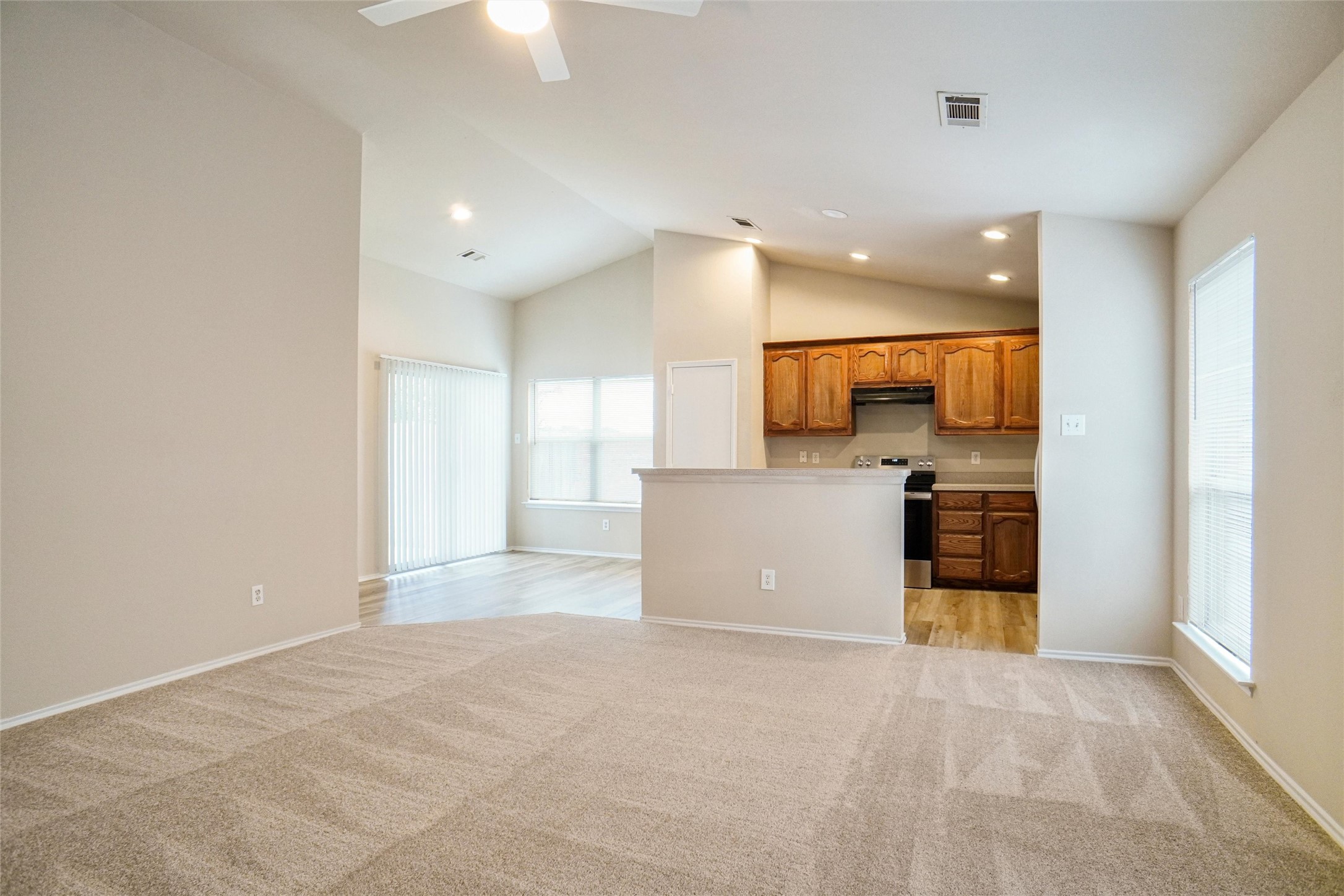 6544 Geneva Lane