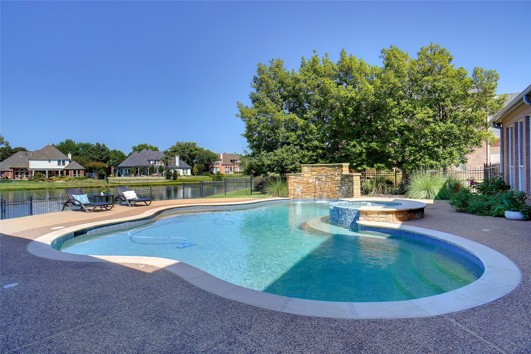 706 Kleberg Court