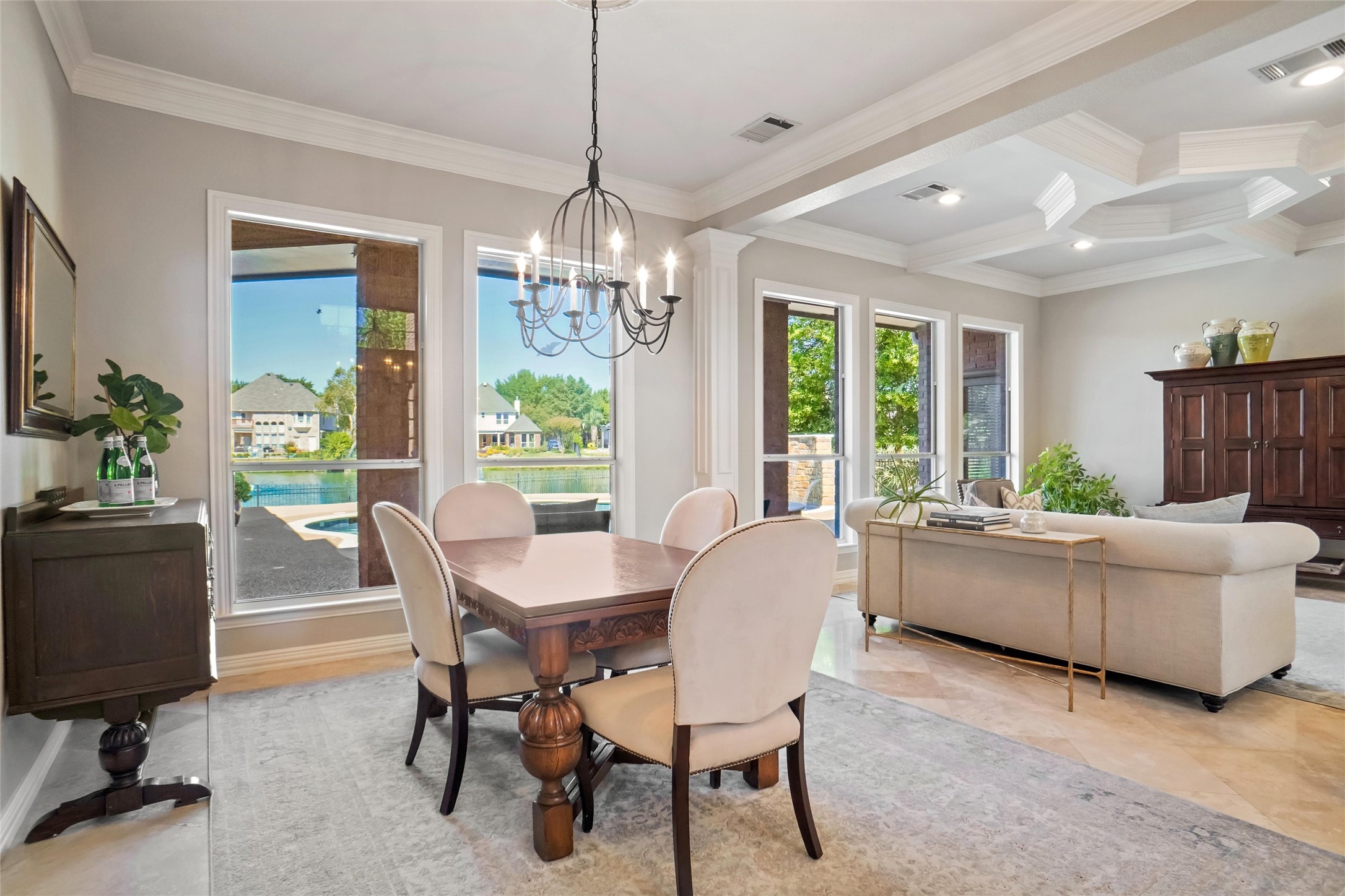 706 Kleberg Court