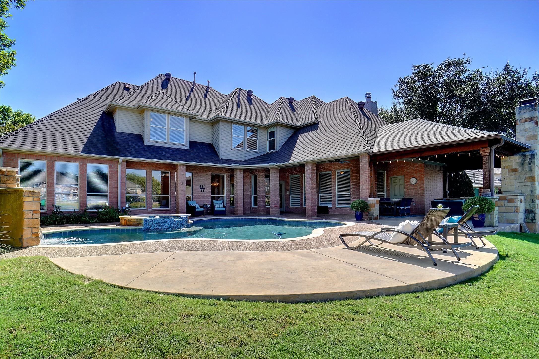 706 Kleberg Court