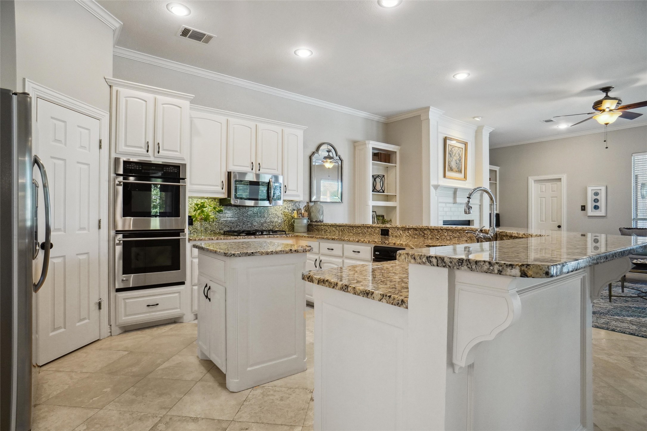 706 Kleberg Court
