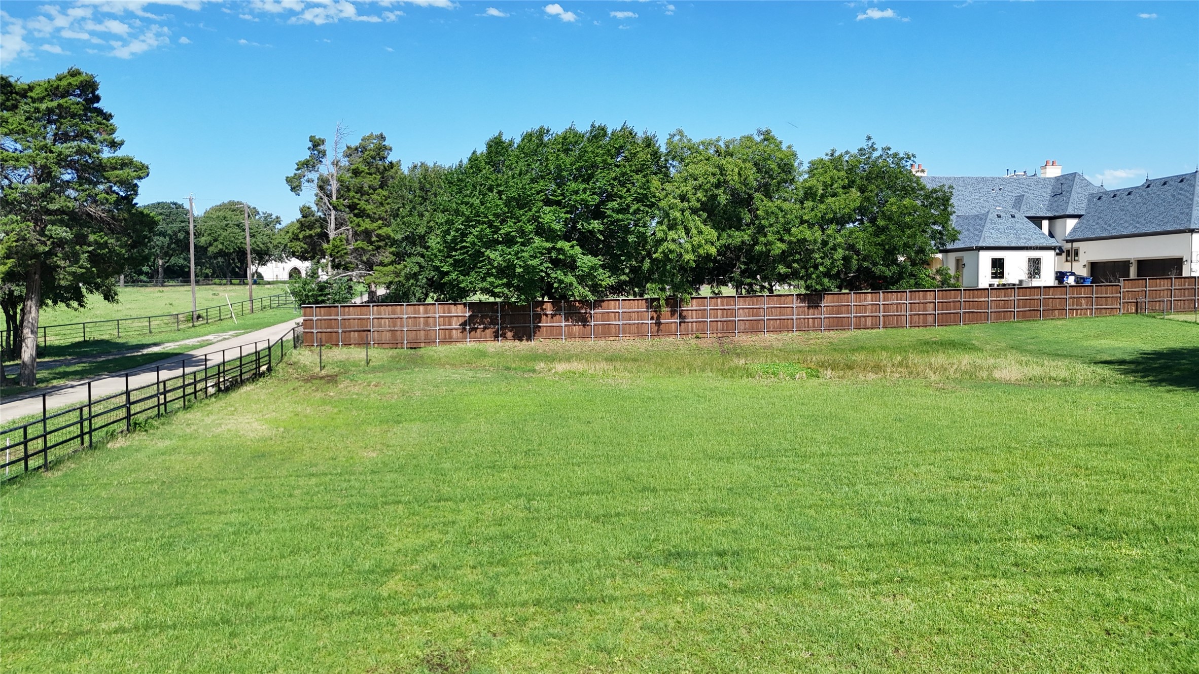 1480 N Kimball Avenue