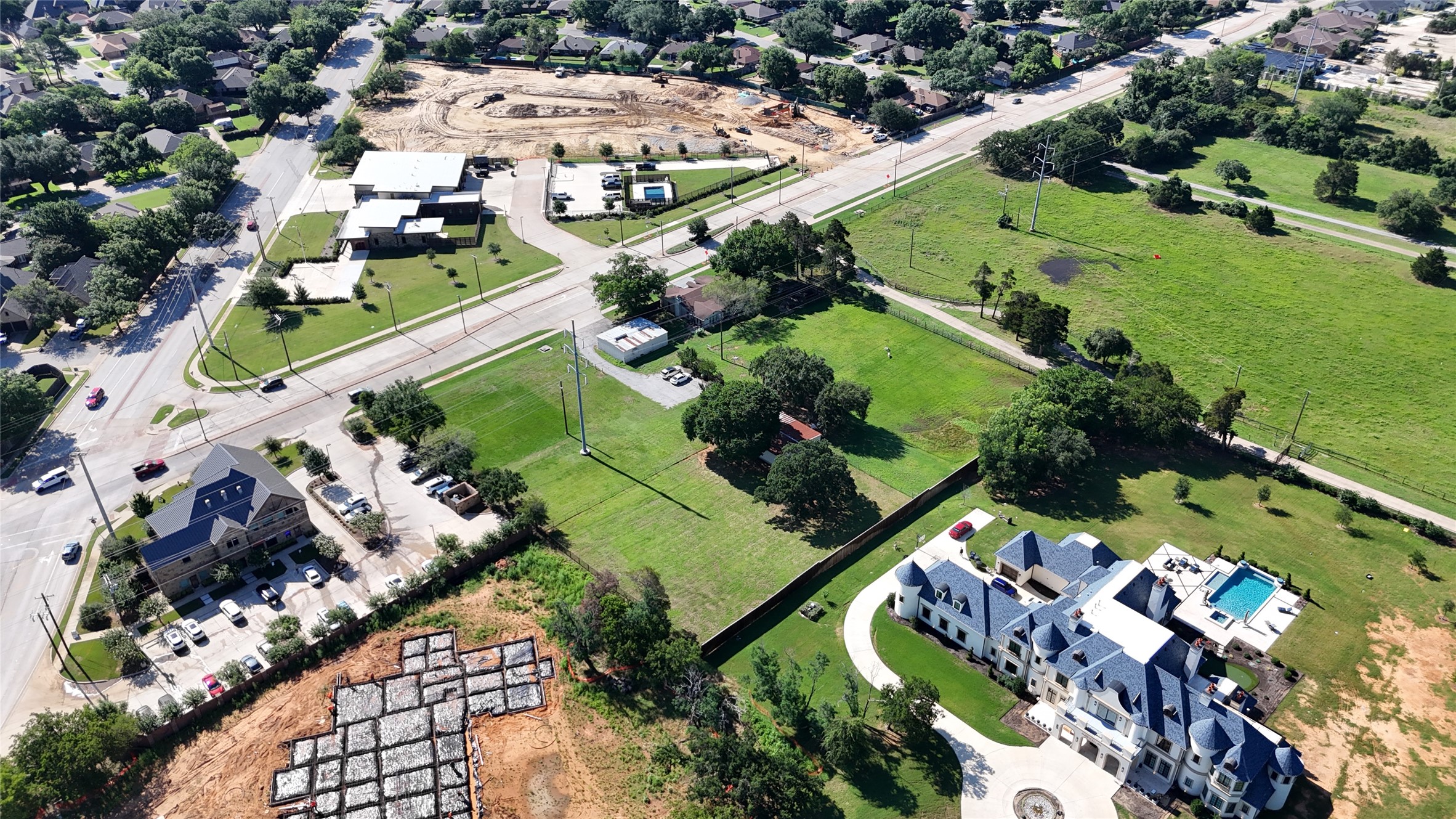 1480 N Kimball Avenue