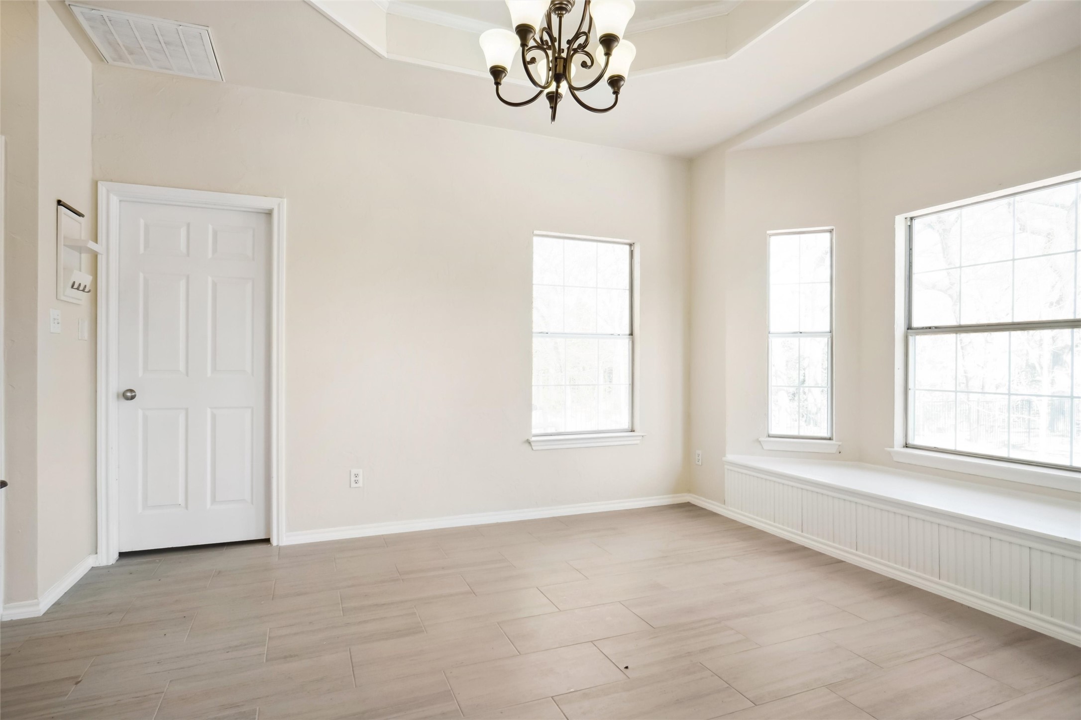 7101 Westcoat Drive