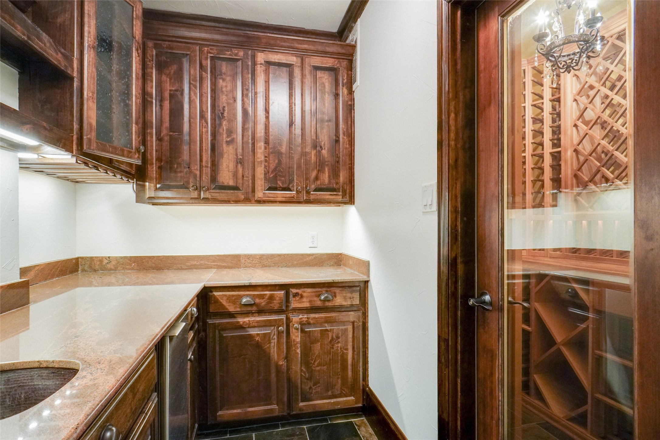 1306 Lexington Square