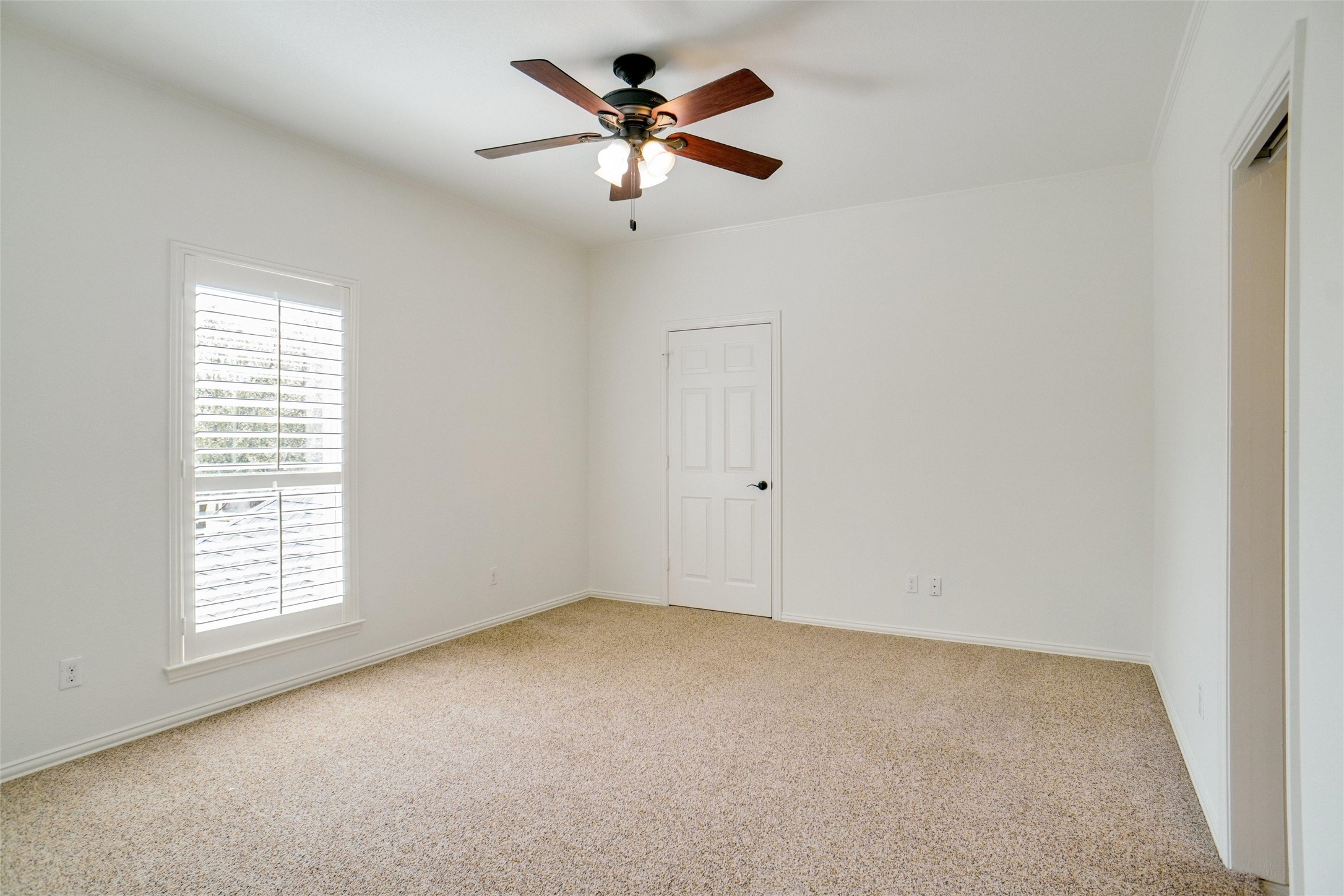 1306 Lexington Square