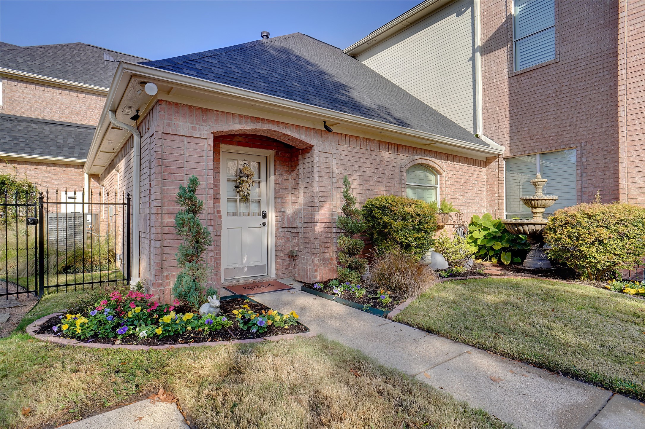 1306 Lexington Square