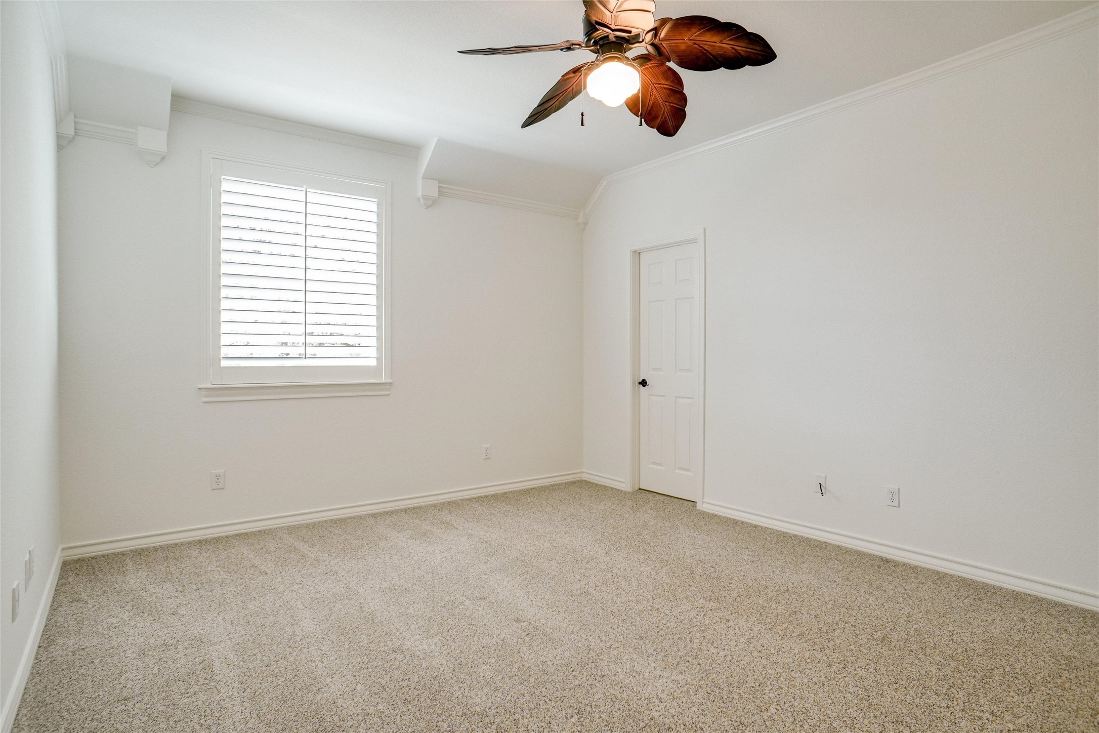 1306 Lexington Square