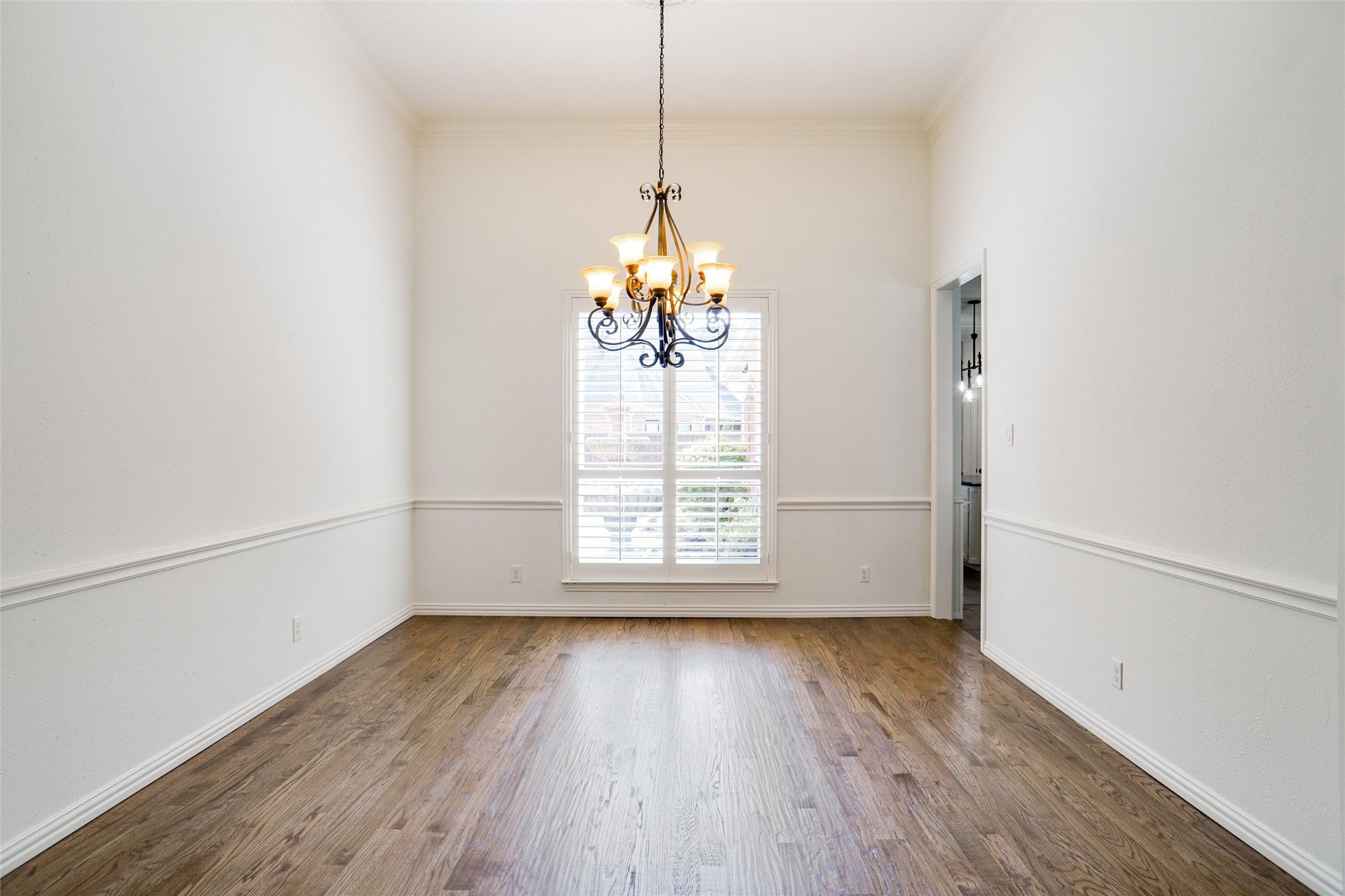 1306 Lexington Square