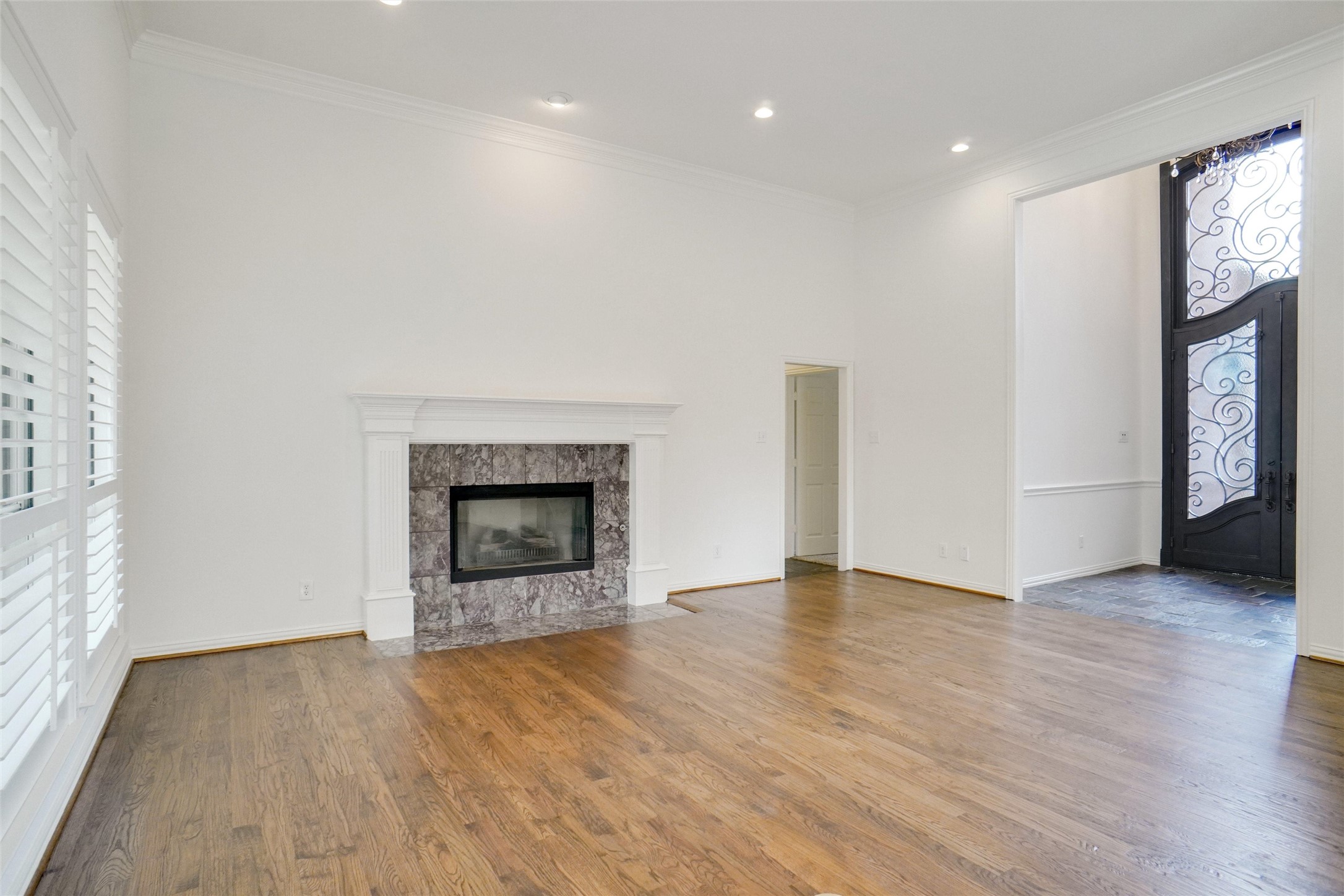 1306 Lexington Square