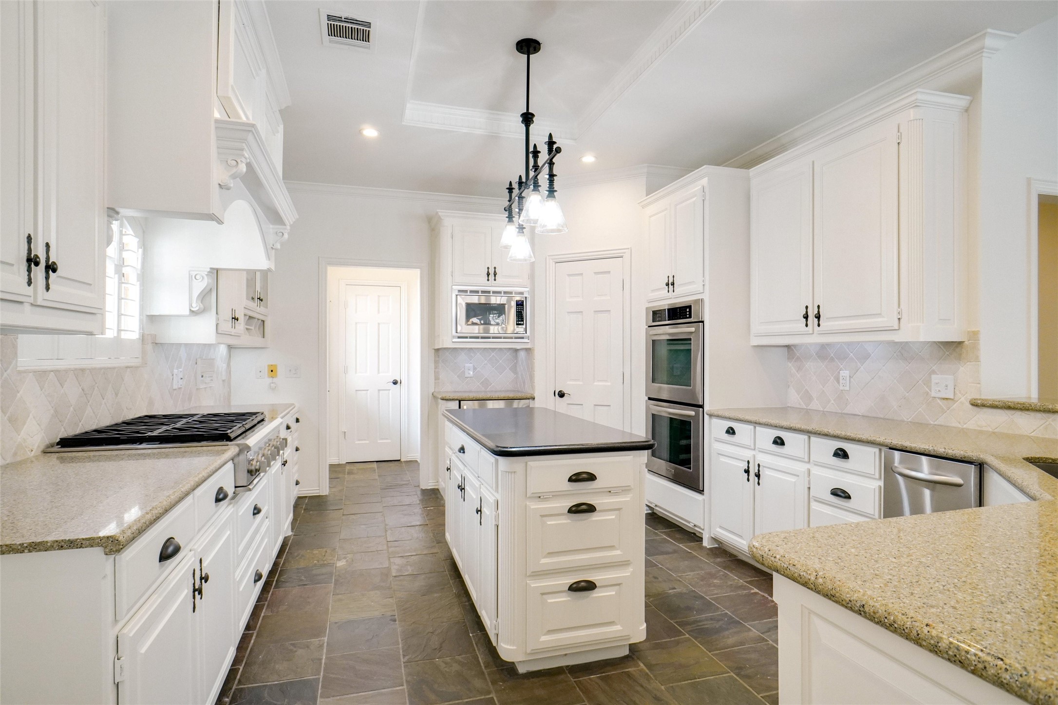1306 Lexington Square