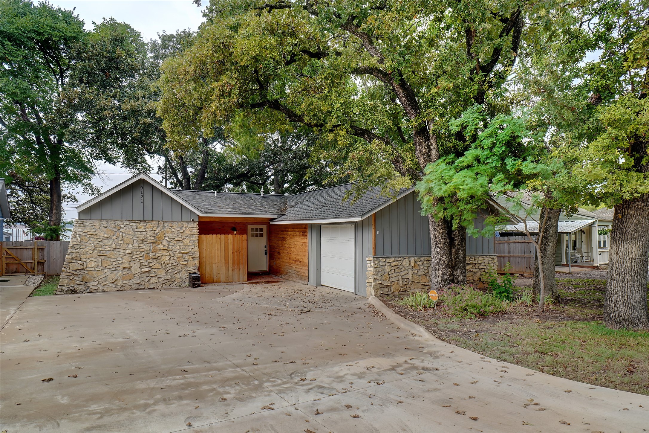 9121 Watercress Drive
