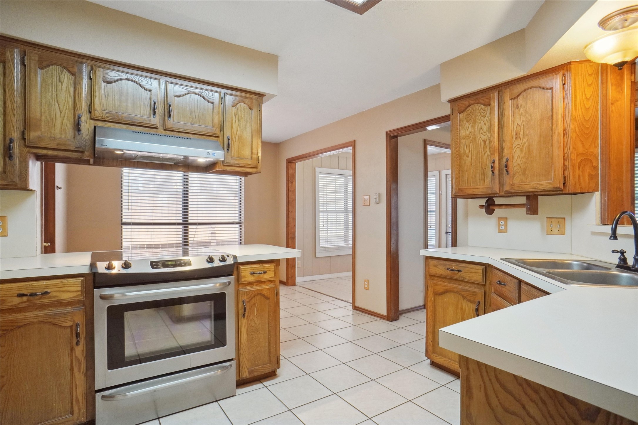 7444 Meadowview Terrace