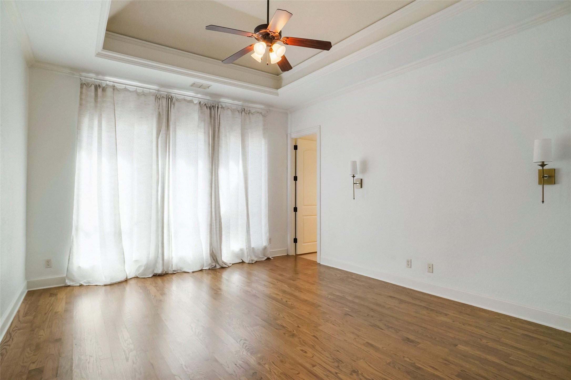 8100 Oak Knoll Drive