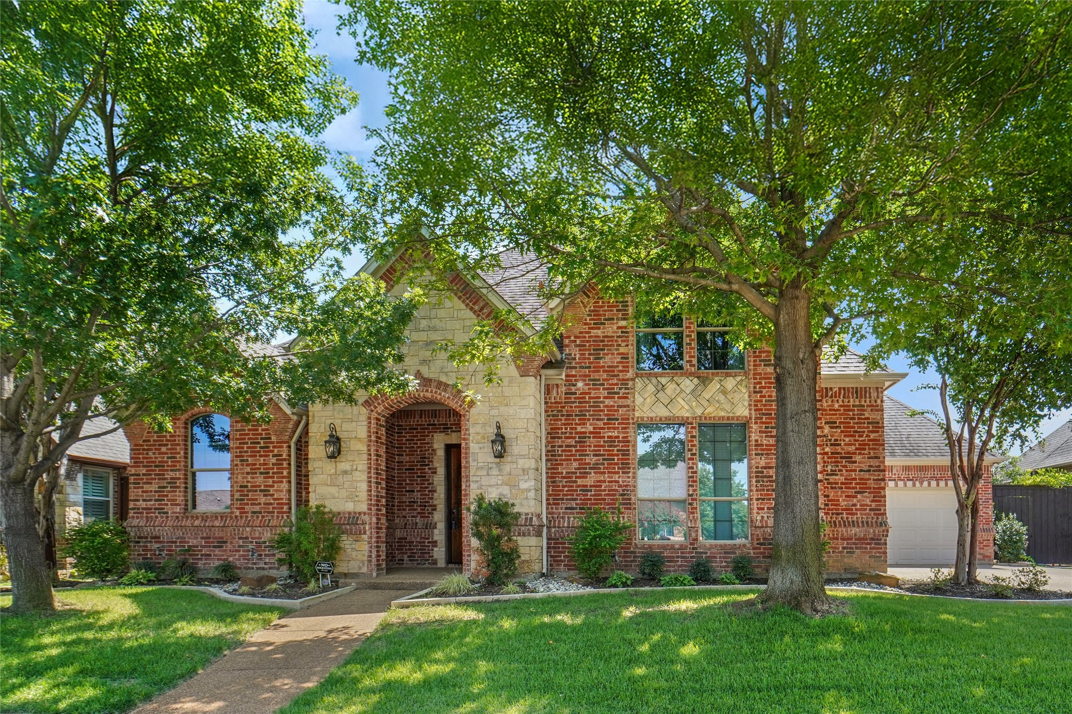 8100 Oak Knoll Drive