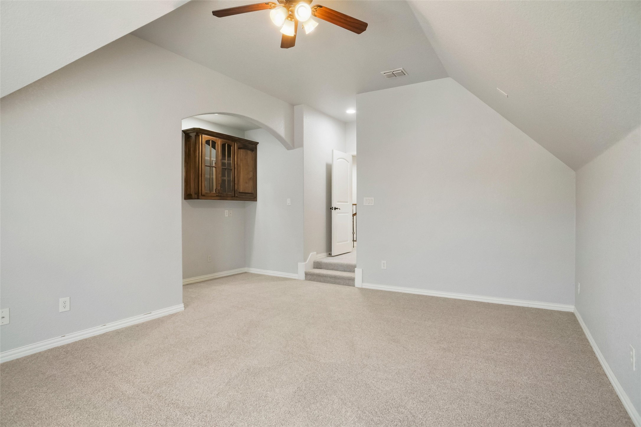 8100 Oak Knoll Drive