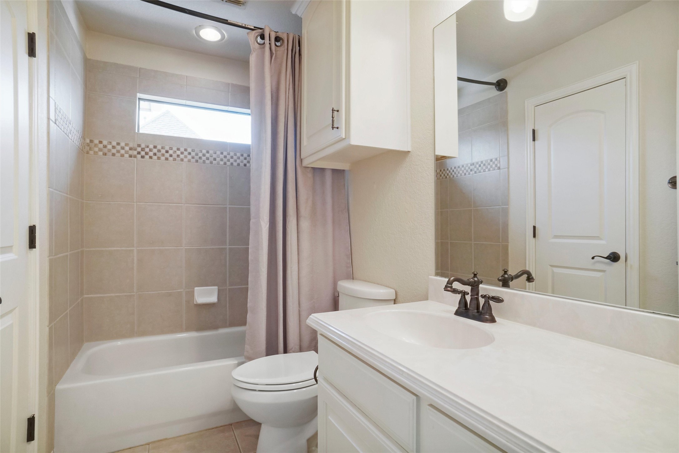 8100 Oak Knoll Drive