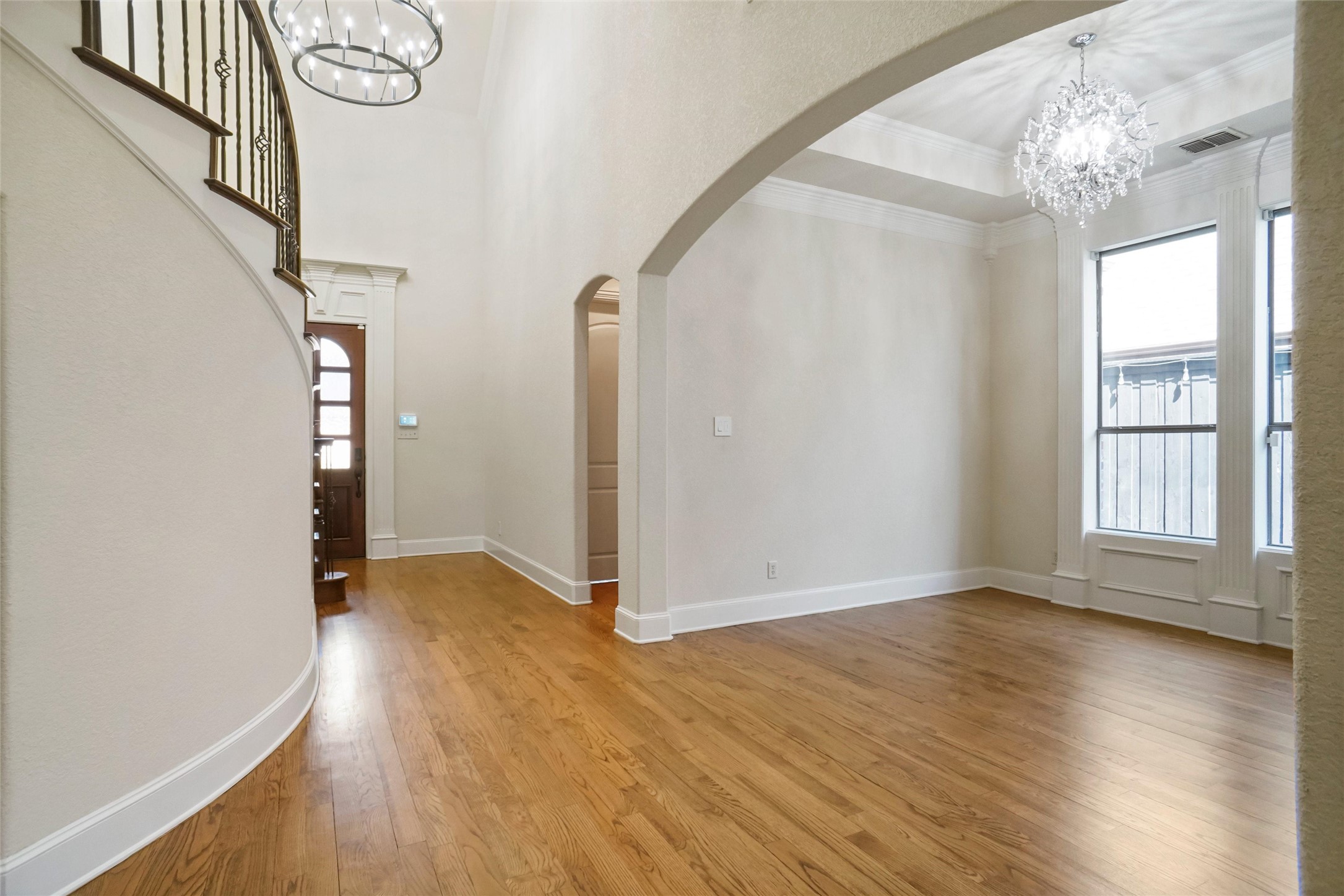 8100 Oak Knoll Drive