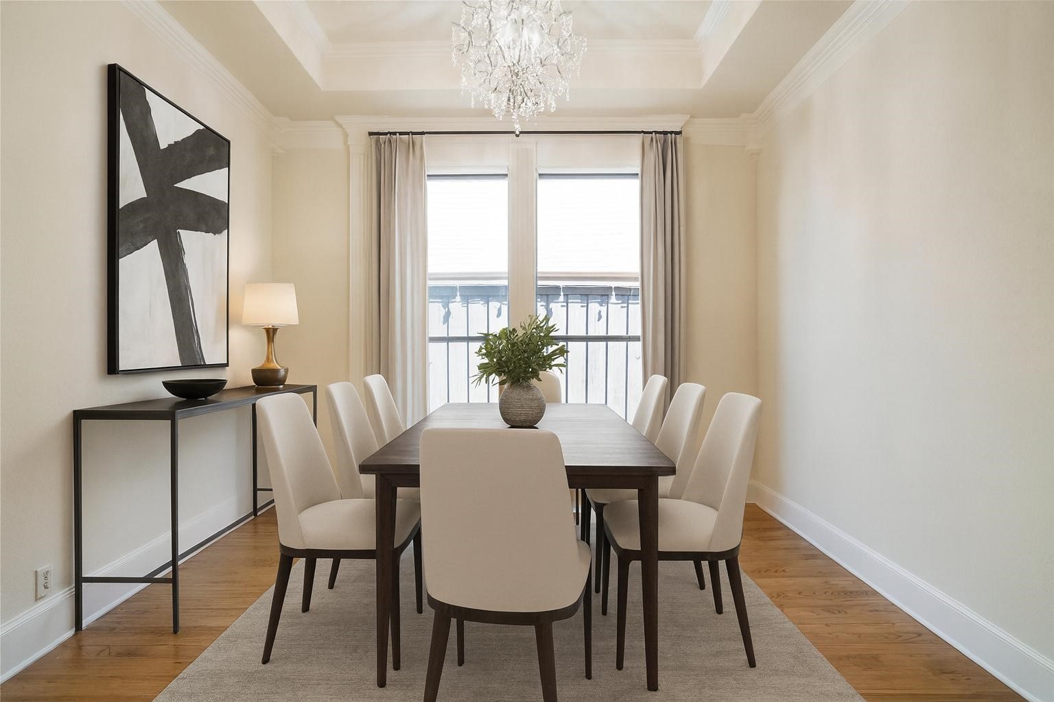 8100 Oak Knoll Drive