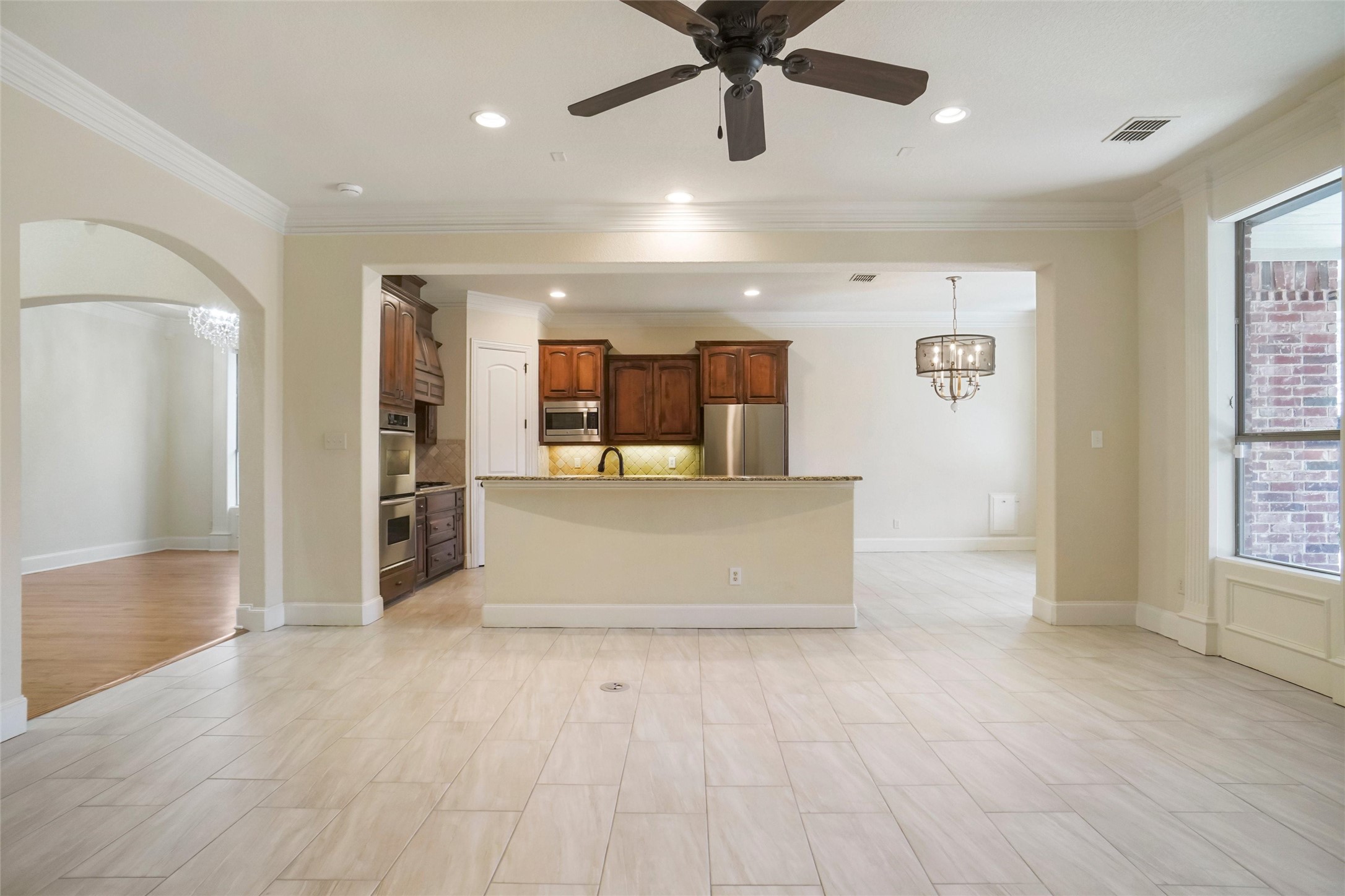 8100 Oak Knoll Drive