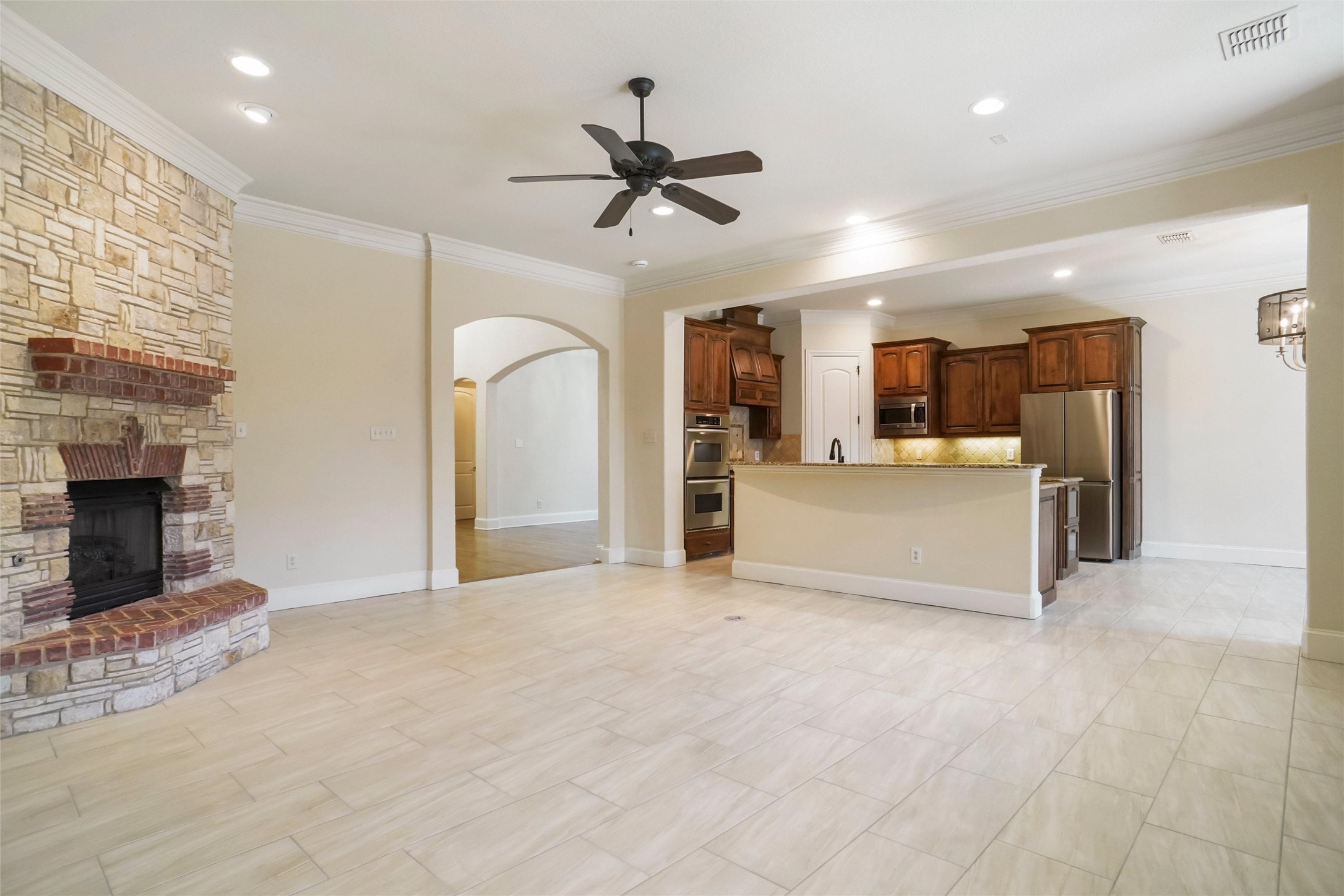 8100 Oak Knoll Drive