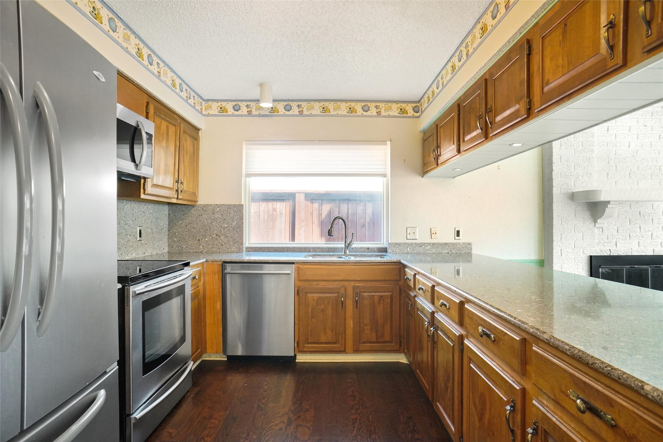2309 Mesquite Court W
