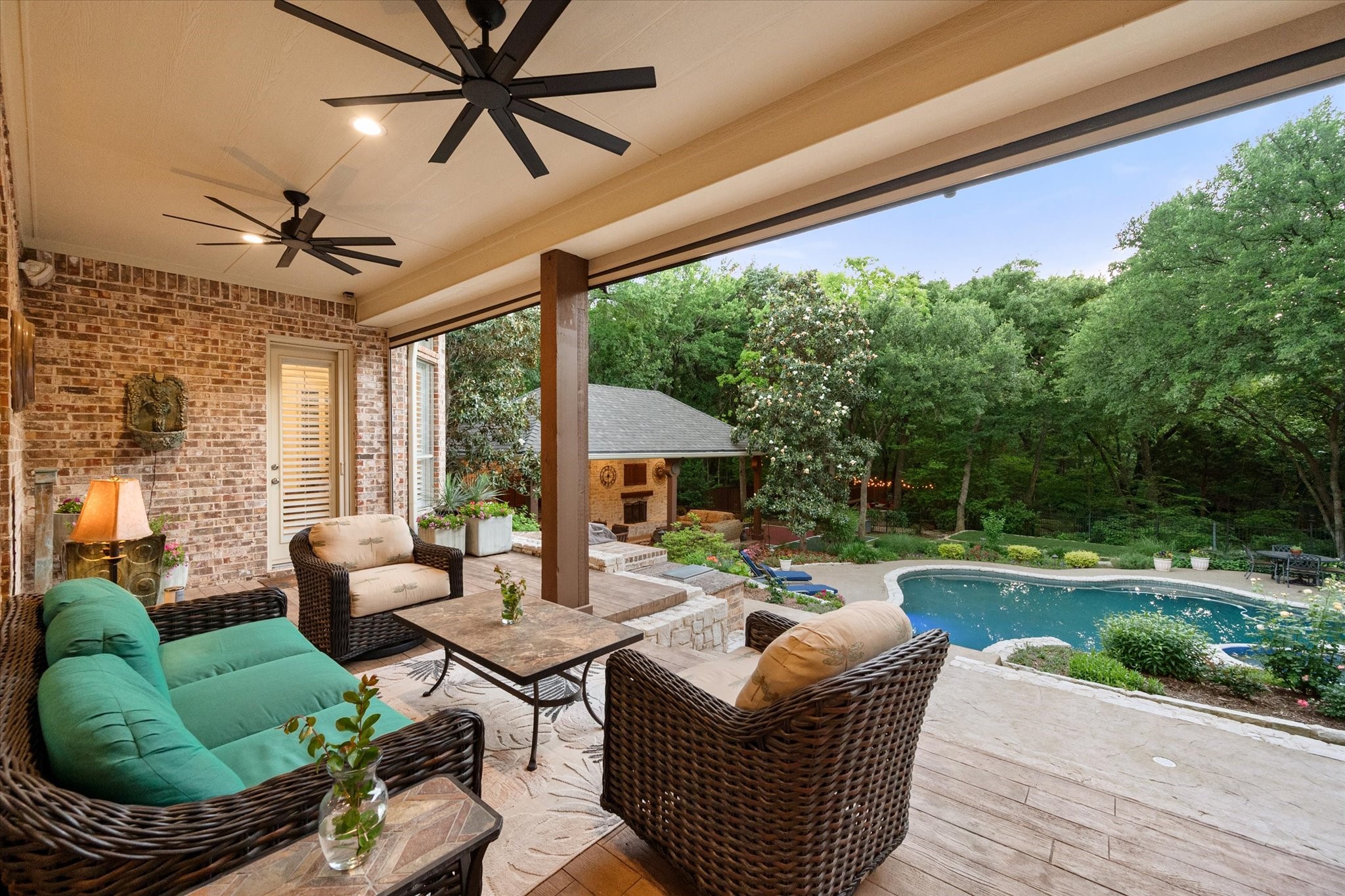 520 Round Hollow Lane