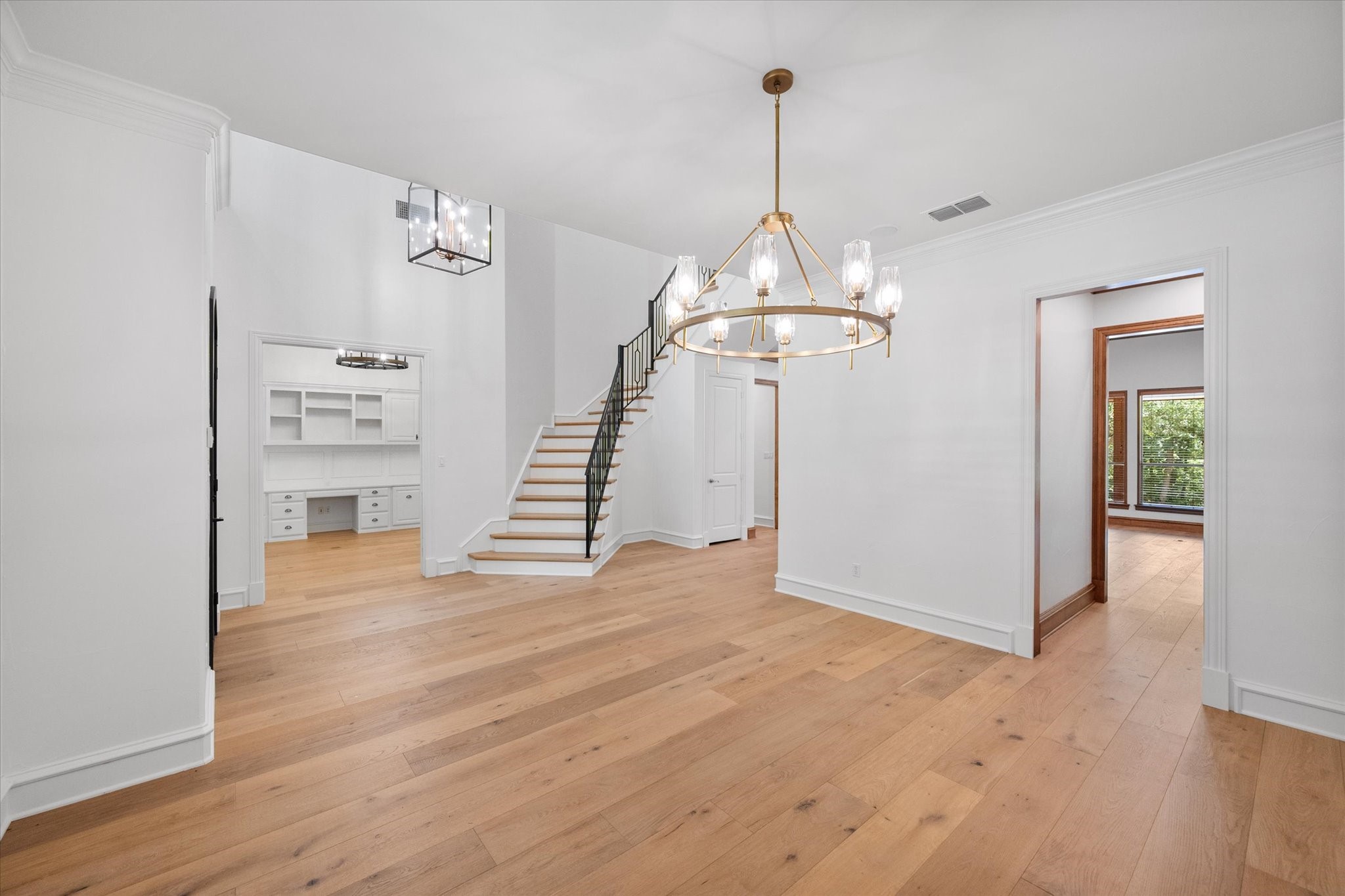 520 Round Hollow Lane