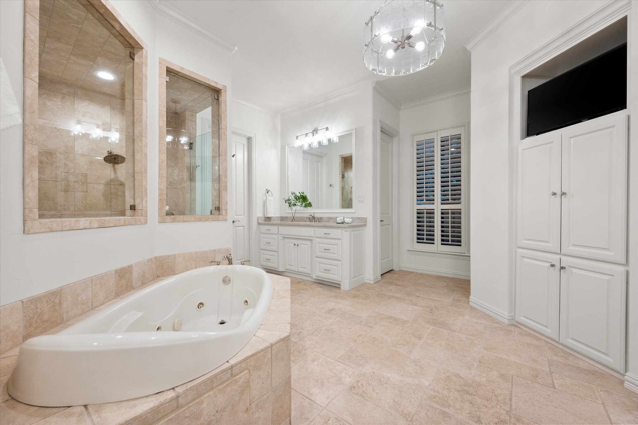 520 Round Hollow Lane