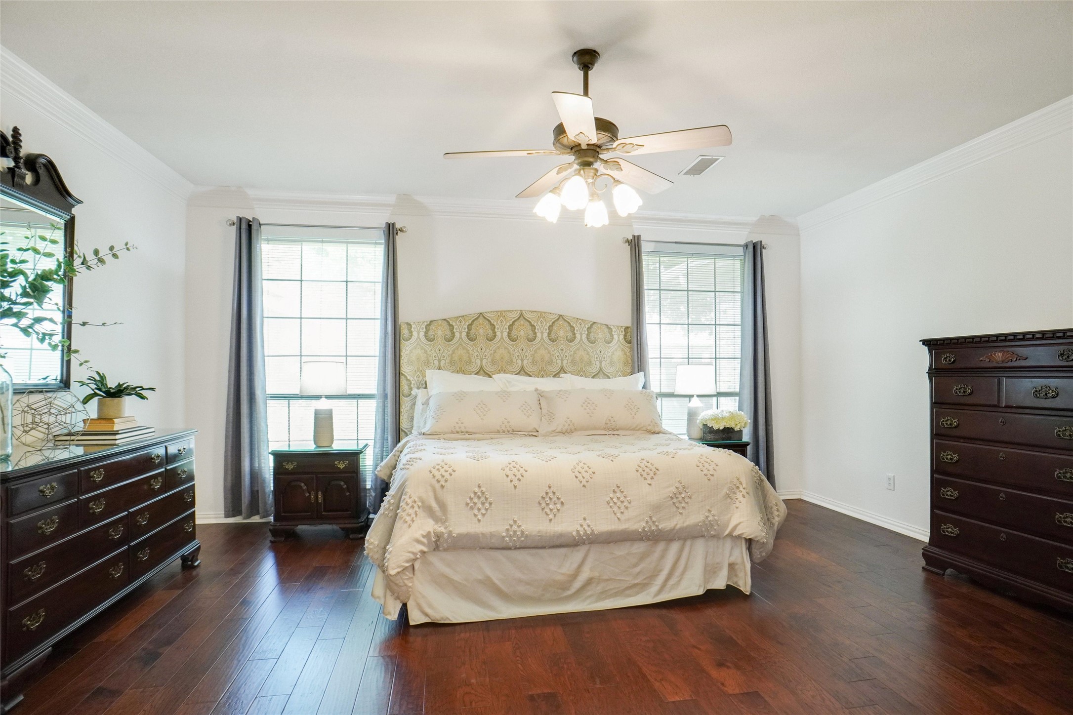 4112 Paddington Lane