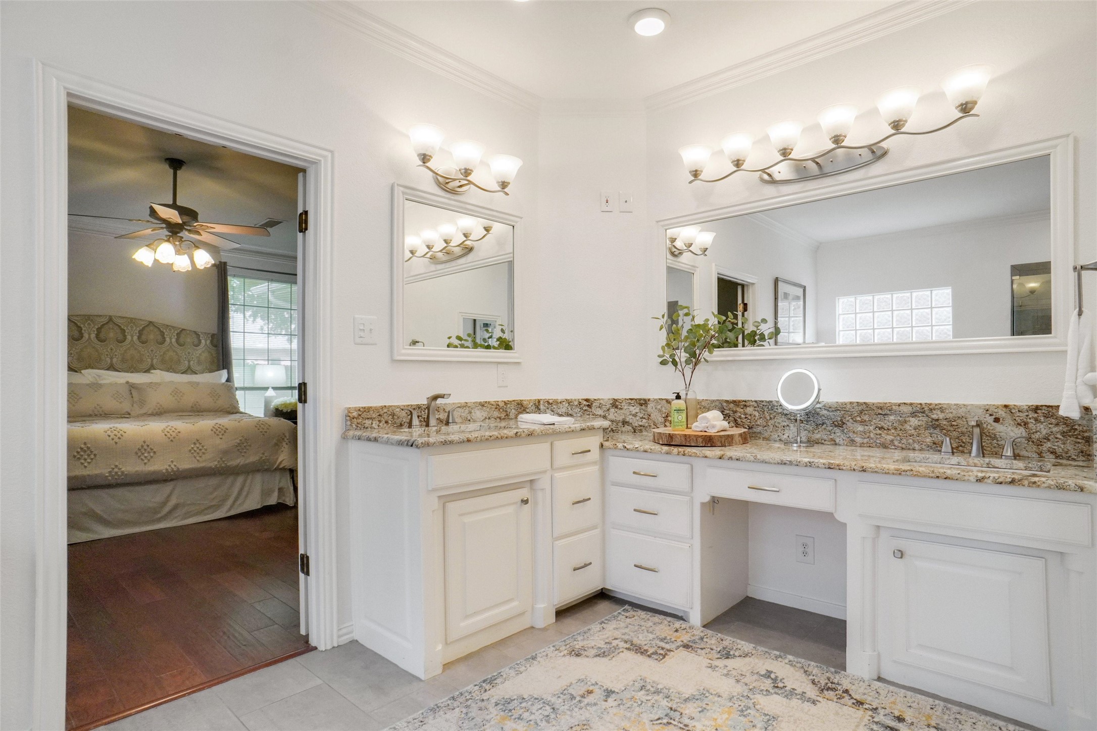 4112 Paddington Lane