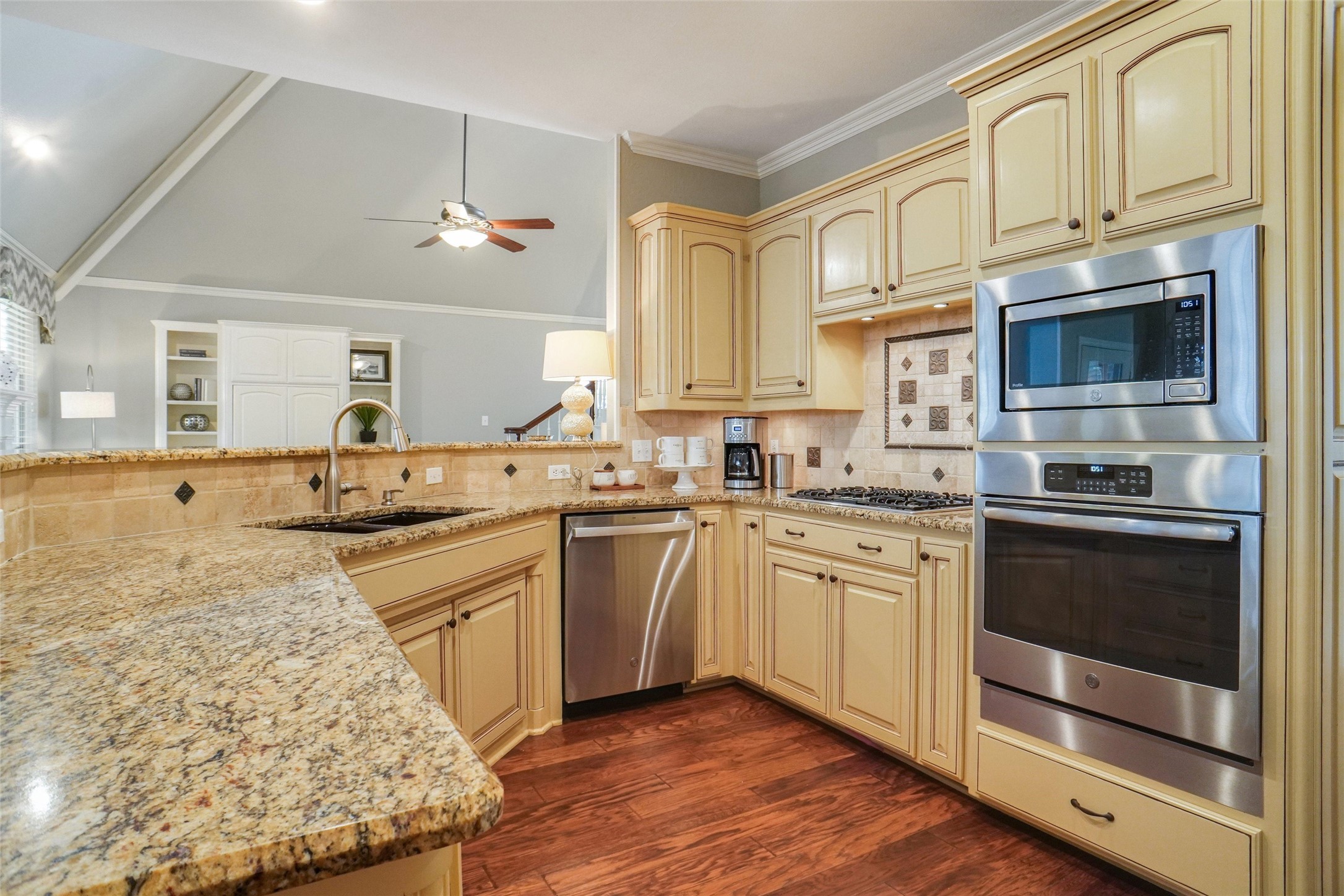 4112 Paddington Lane