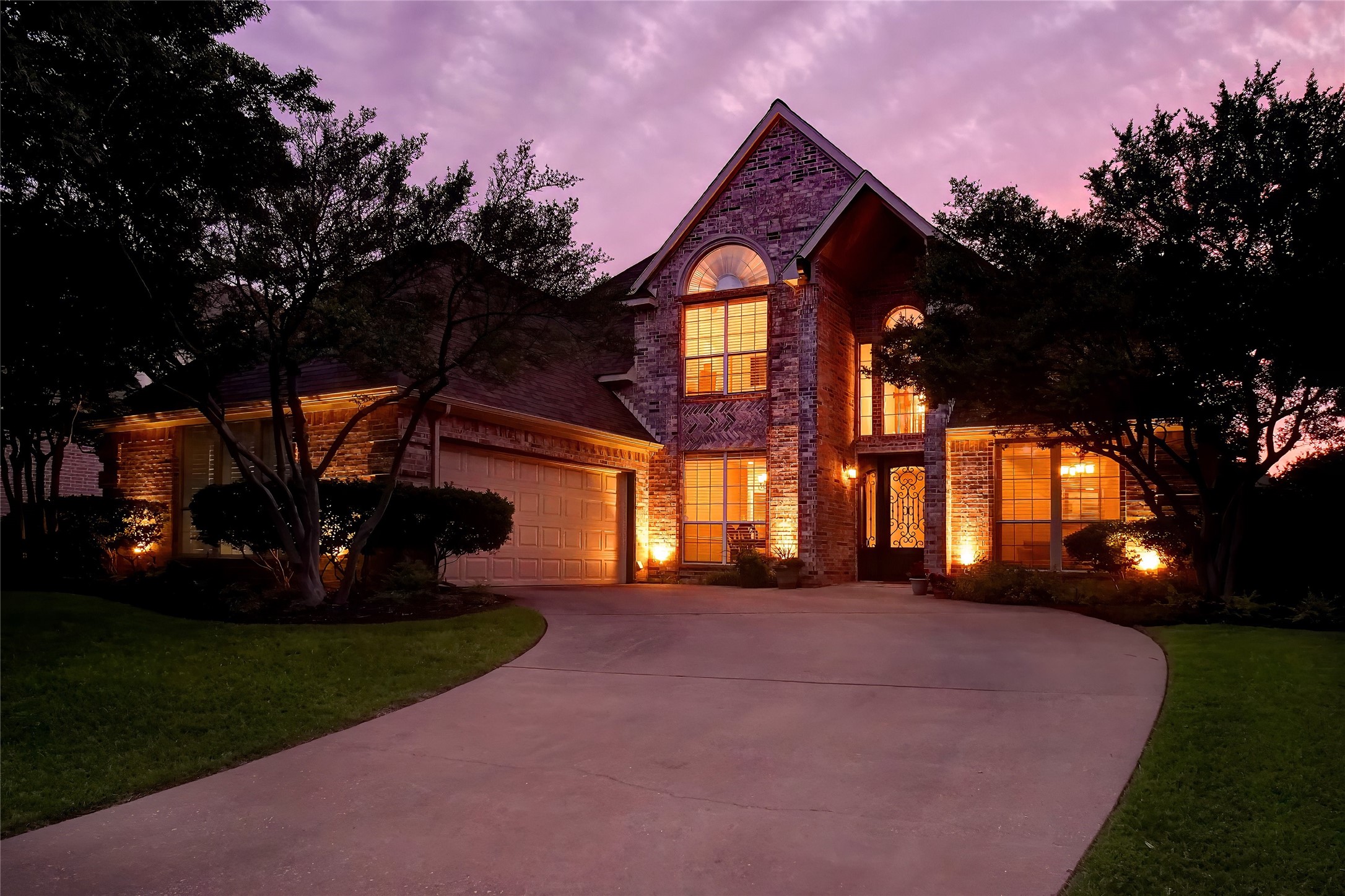 4112 Paddington Lane