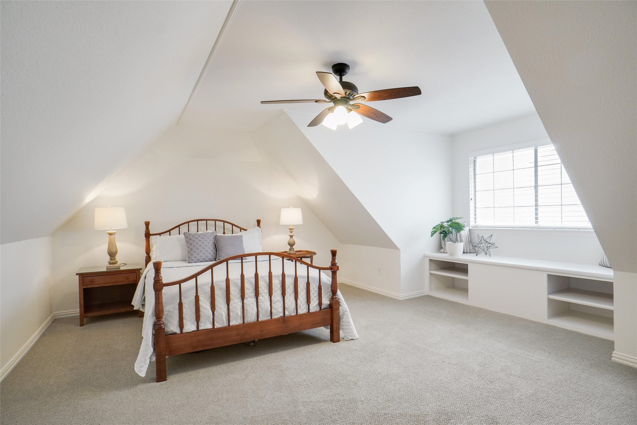 4112 Paddington Lane