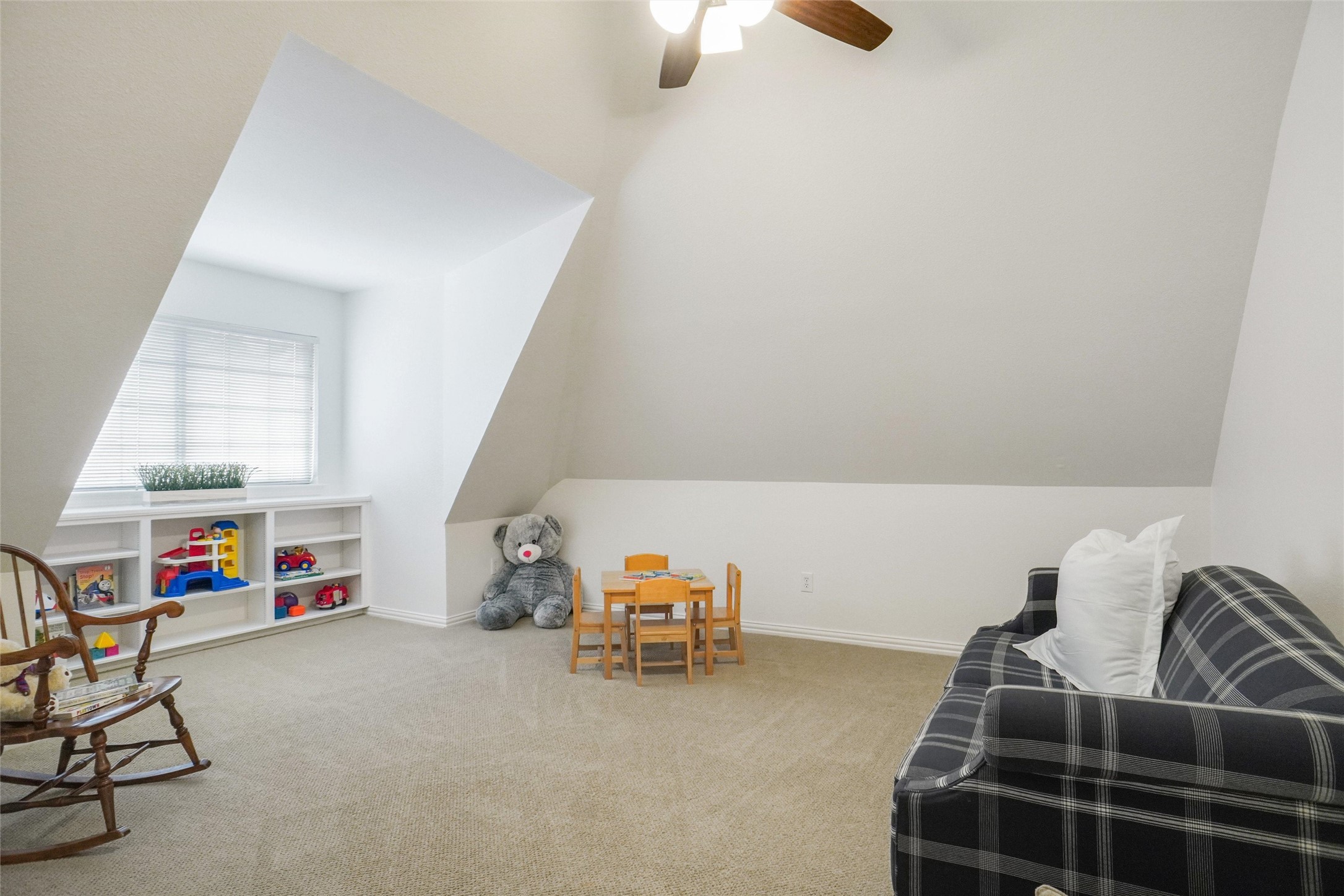 4112 Paddington Lane