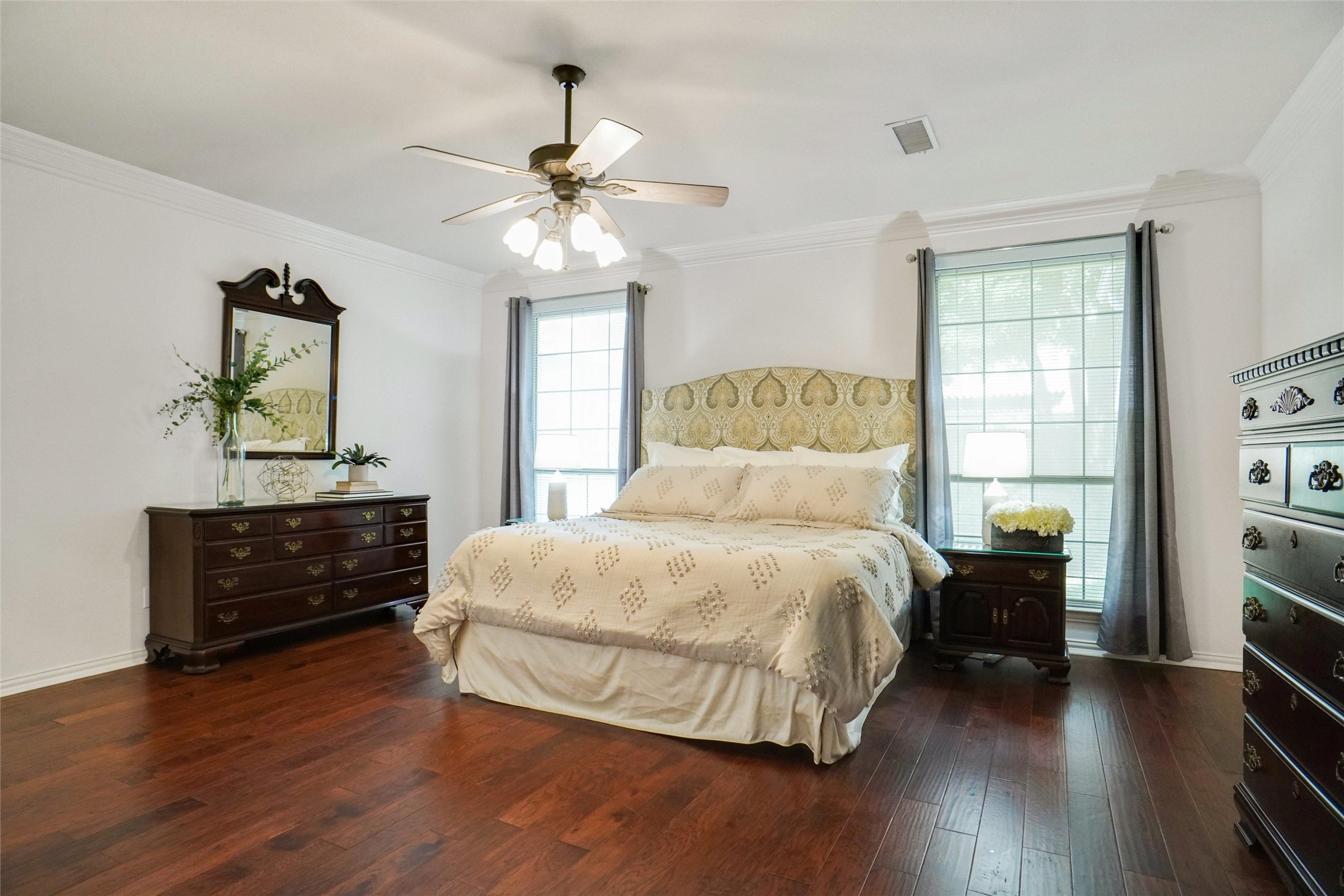 4112 Paddington Lane