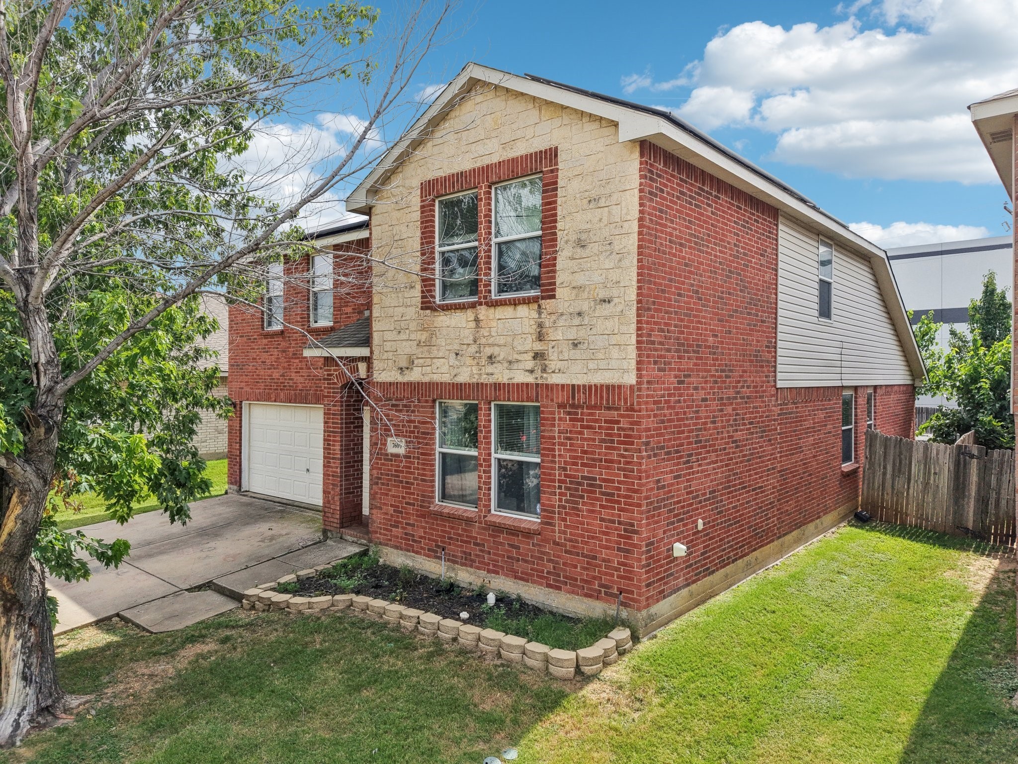 7600 Indigo Ridge Drive