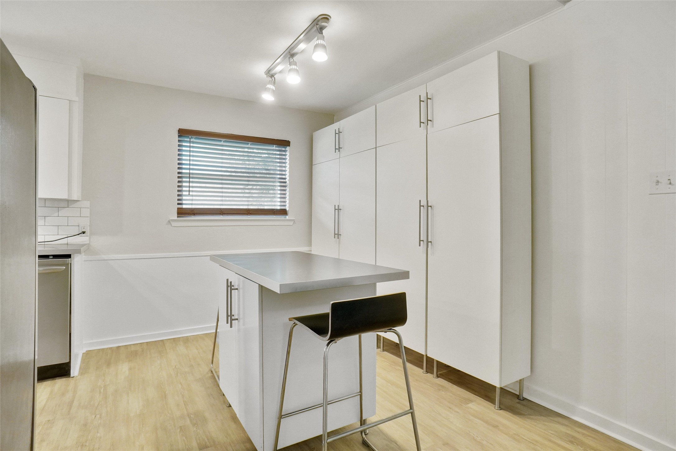 108 Sunnyvale Terrace