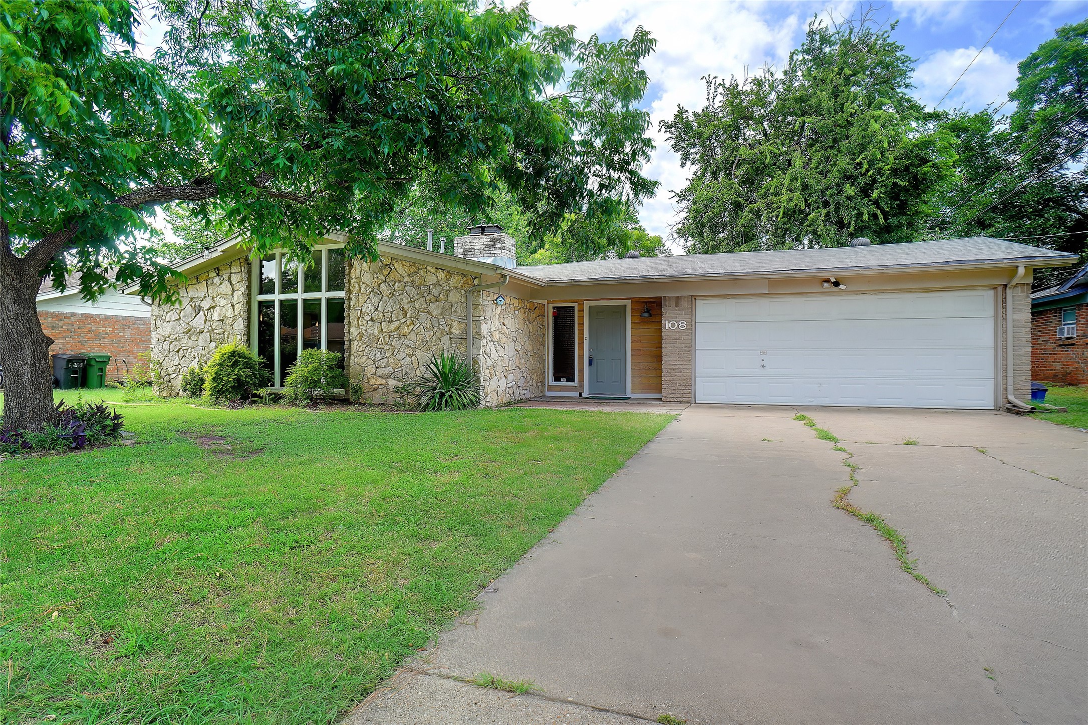 108 Sunnyvale Terrace