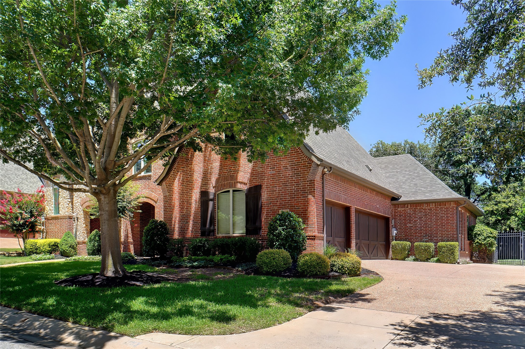 1737 Tuscan Ridge Circle