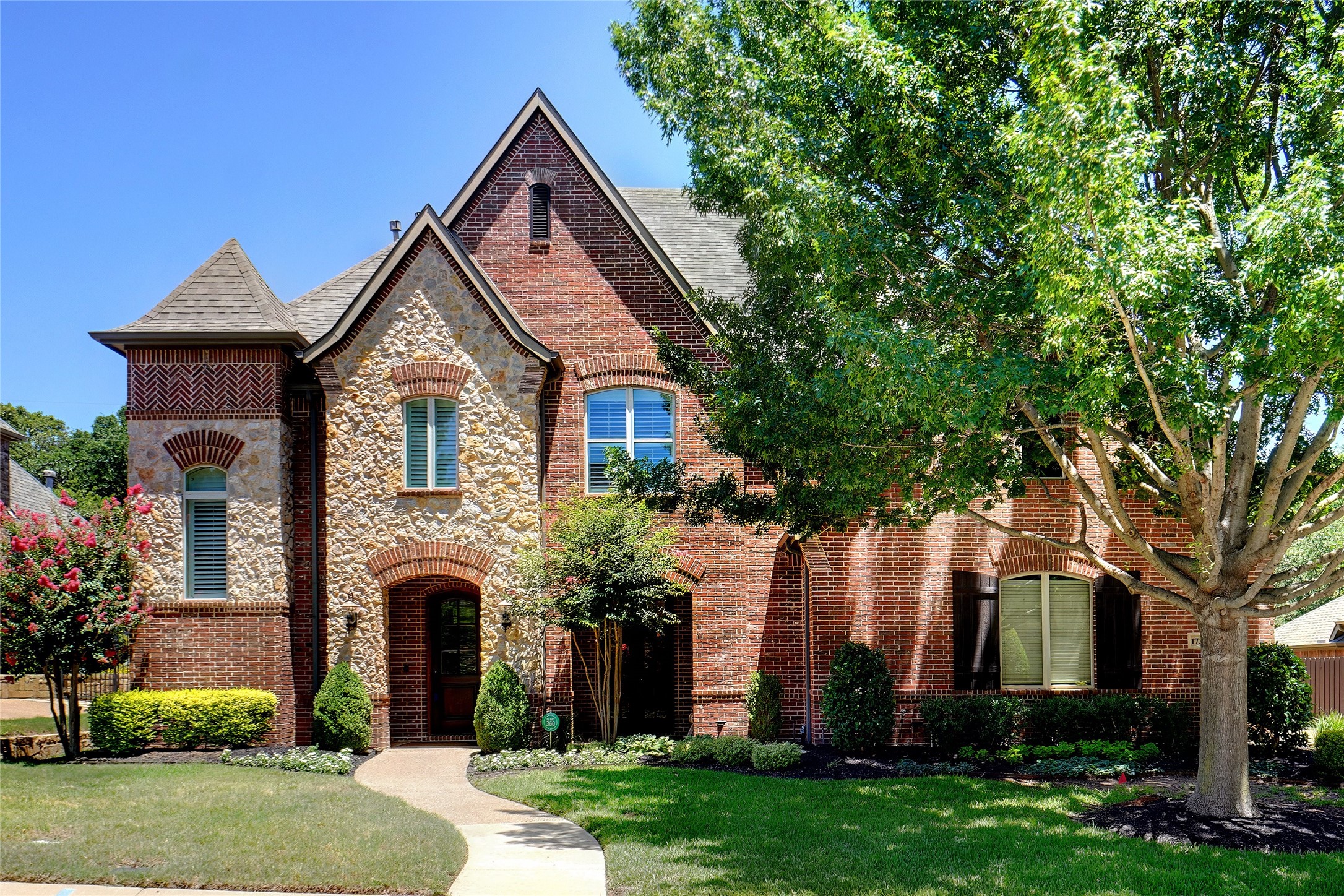 1737 Tuscan Ridge Circle